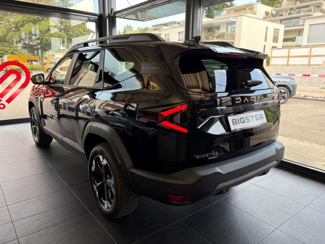 DACIA Bigster TCe 150 48V Extreme 4x4-showroom-element-2