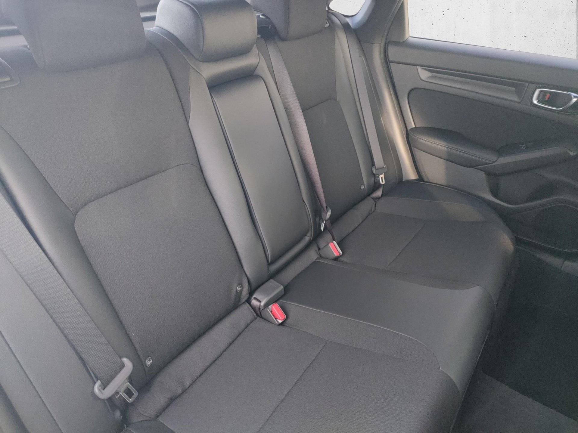HONDA Civic 2.0 i-MMD Advance-image-13