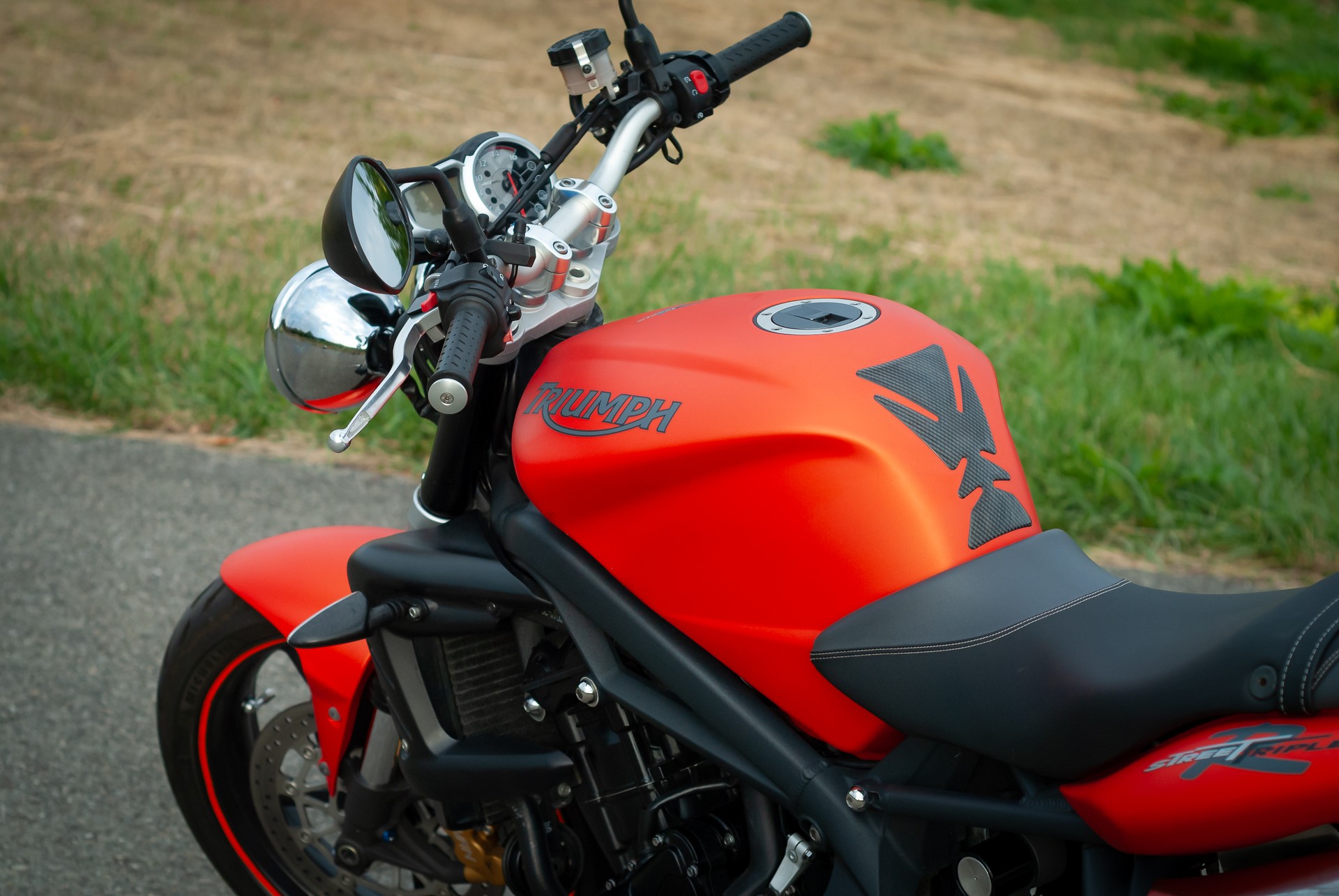 TRIUMPH Street Triple R 675-image-1