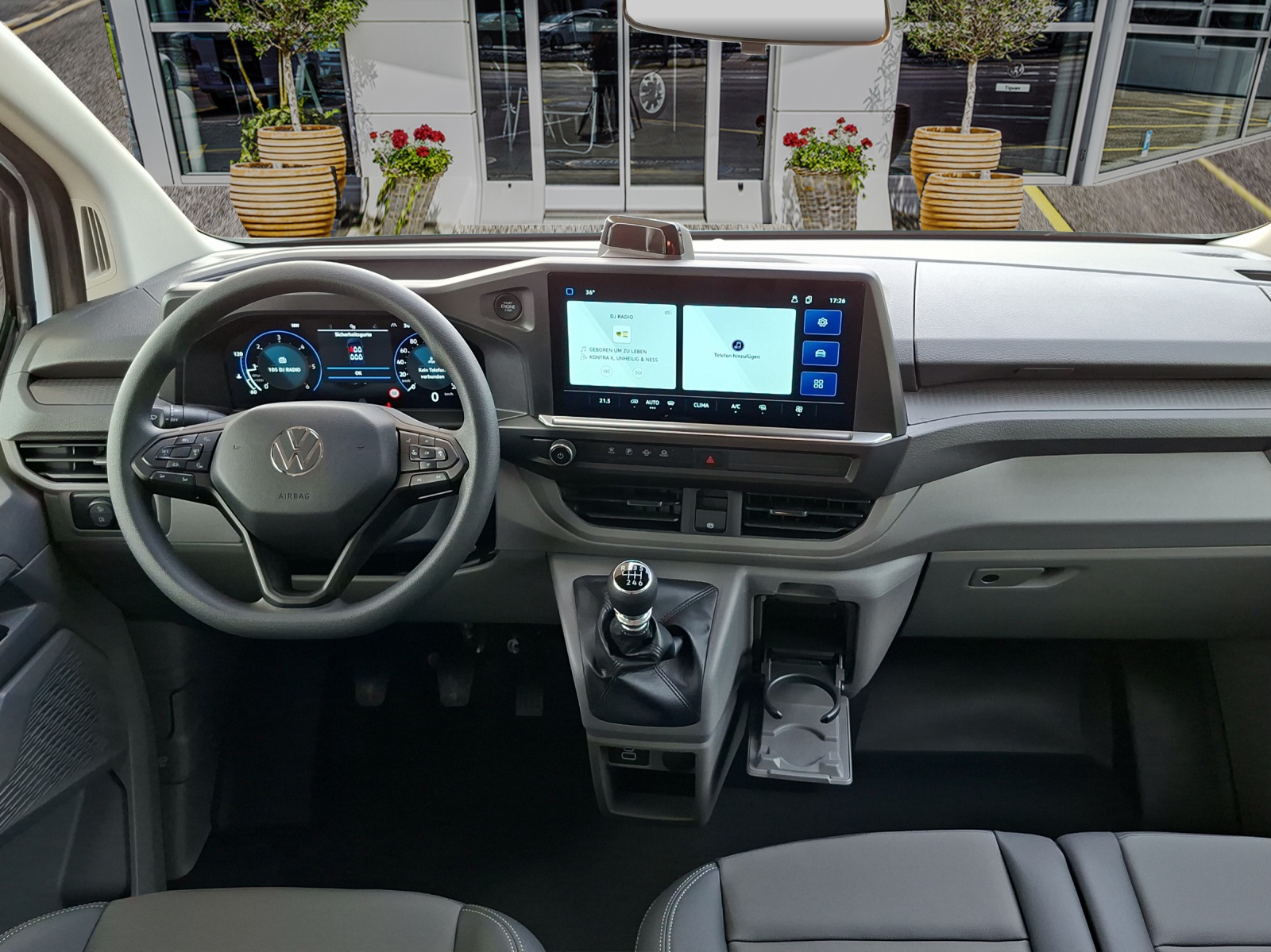 VW Transporter 2.0 TDI-image-13