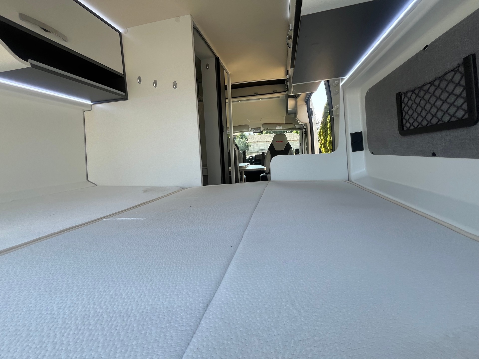 PILOTE V 540 G Bantam Van Automat ⛱️☀️-image-9
