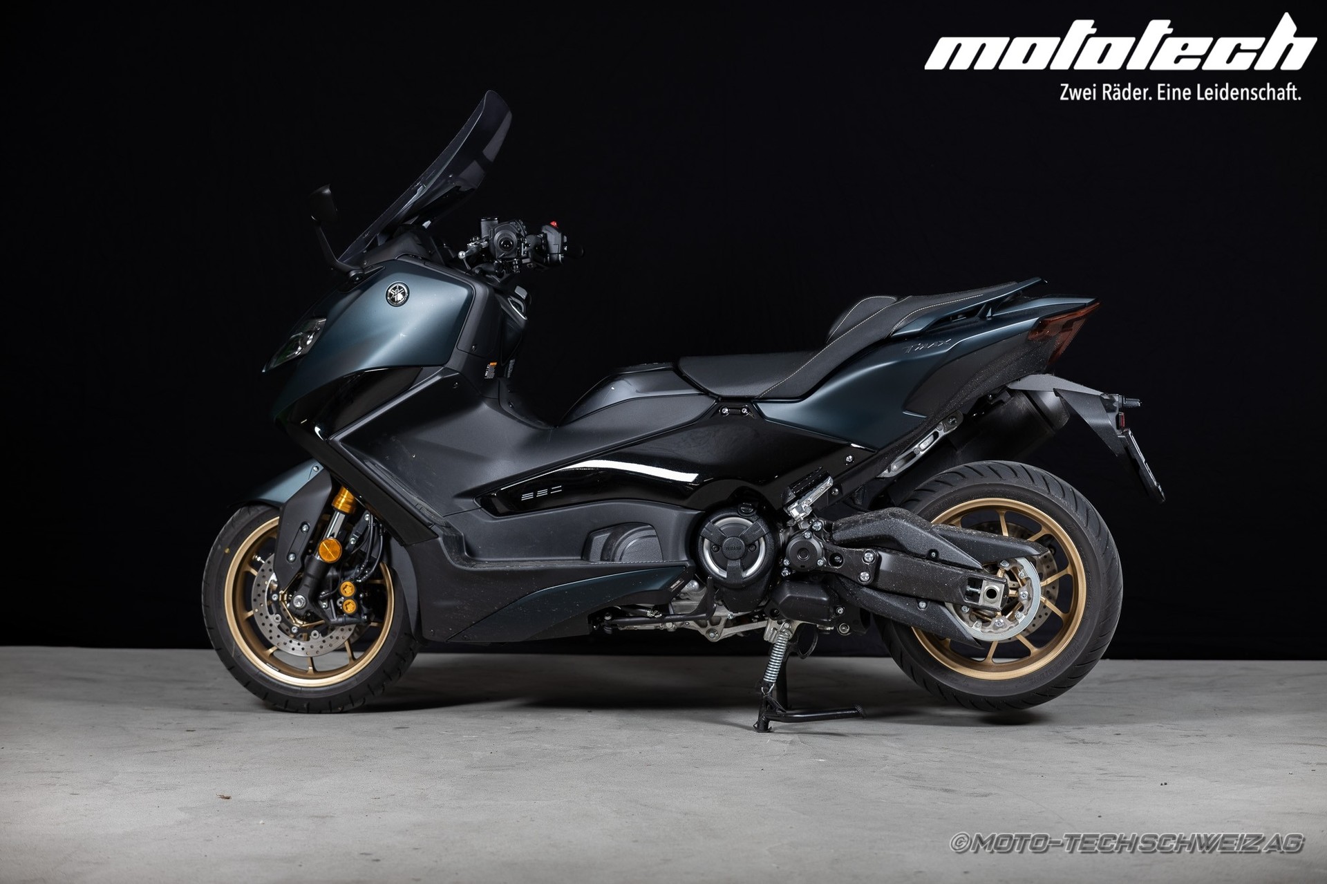 YAMAHA T-MAX Tech-Max XP 560-image-4