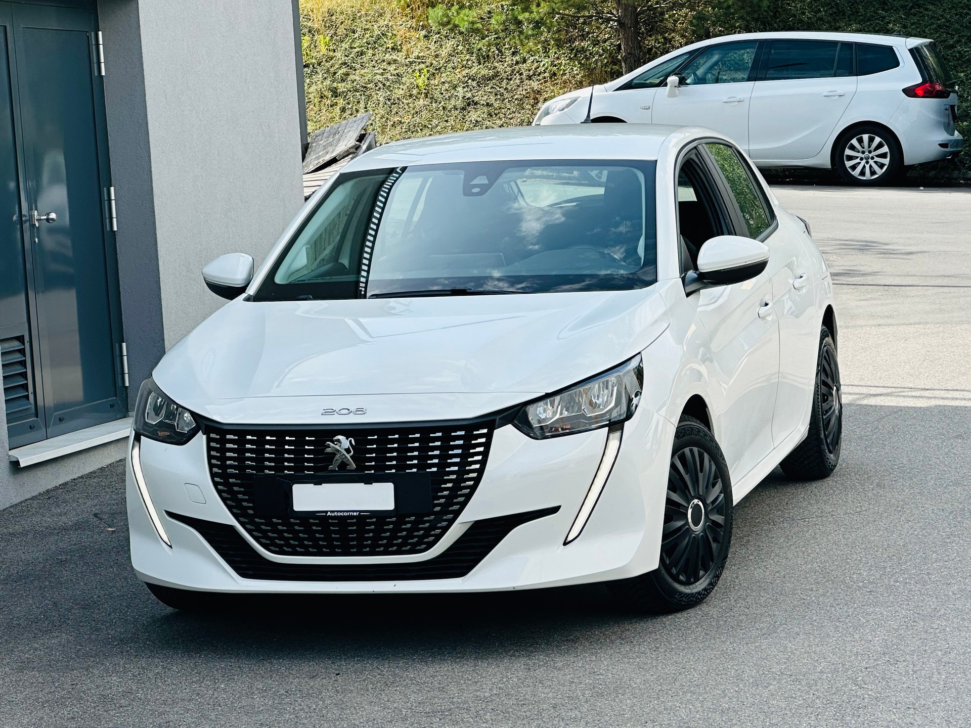 PEUGEOT 208 1.2 PureTech Active-showroom-element-2
