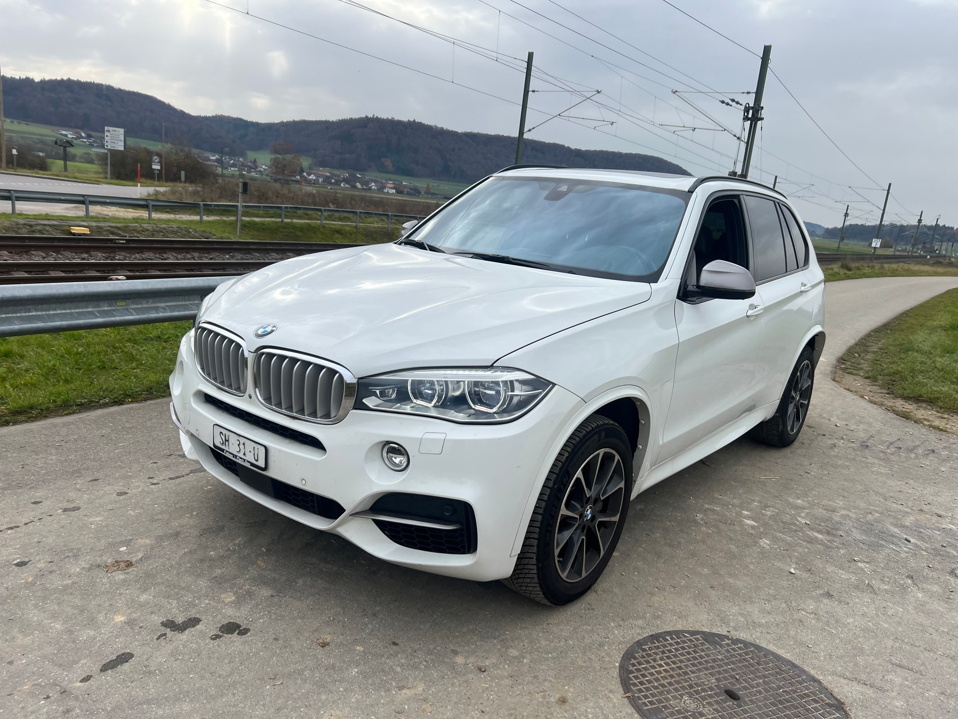 BMW X5 xDrive M50d Steptronic-image-2