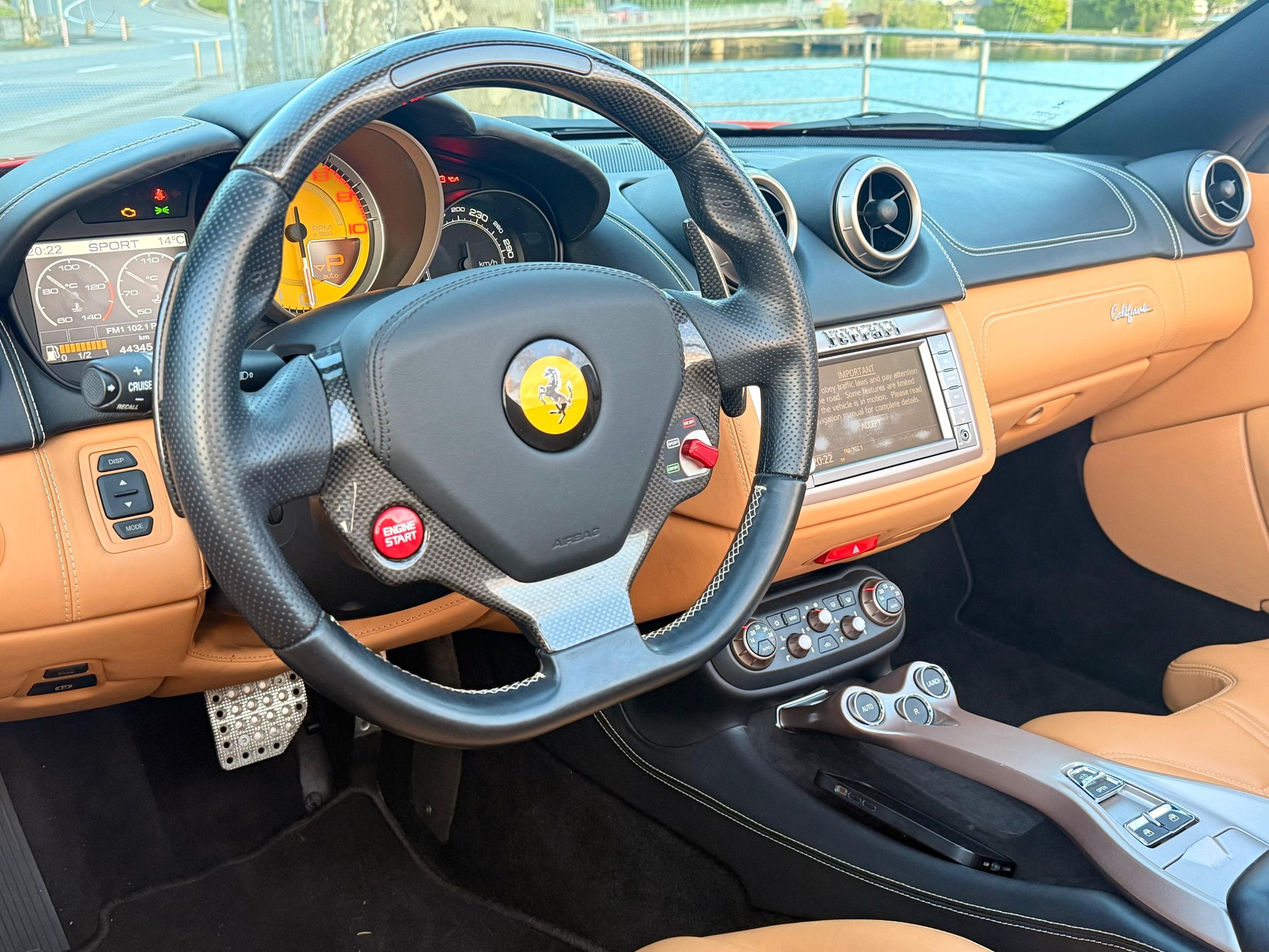 FERRARI California 4.3 V8 Trenta-image-7