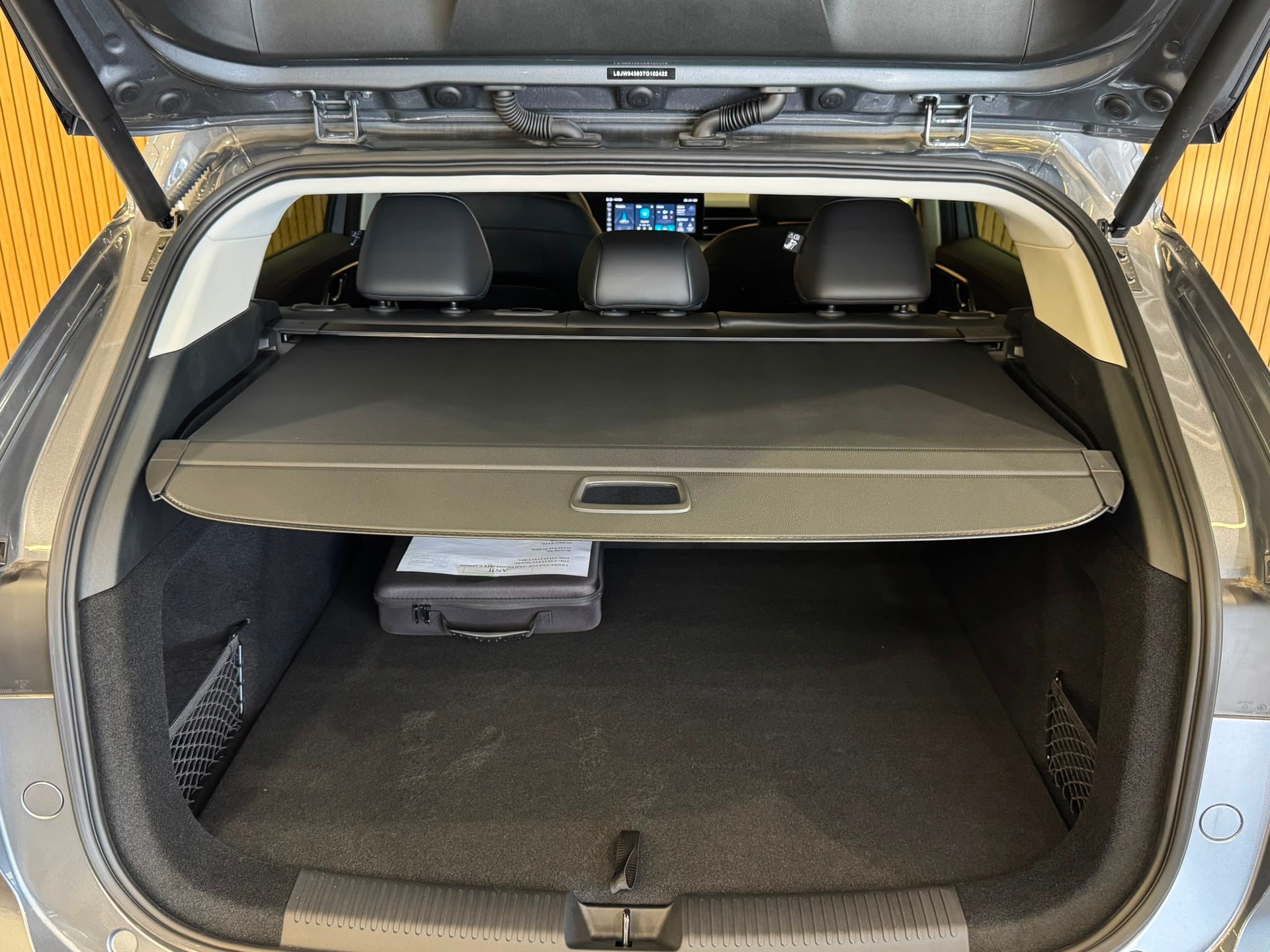 MG HS 1.5 T PHEV Luxury-image-24