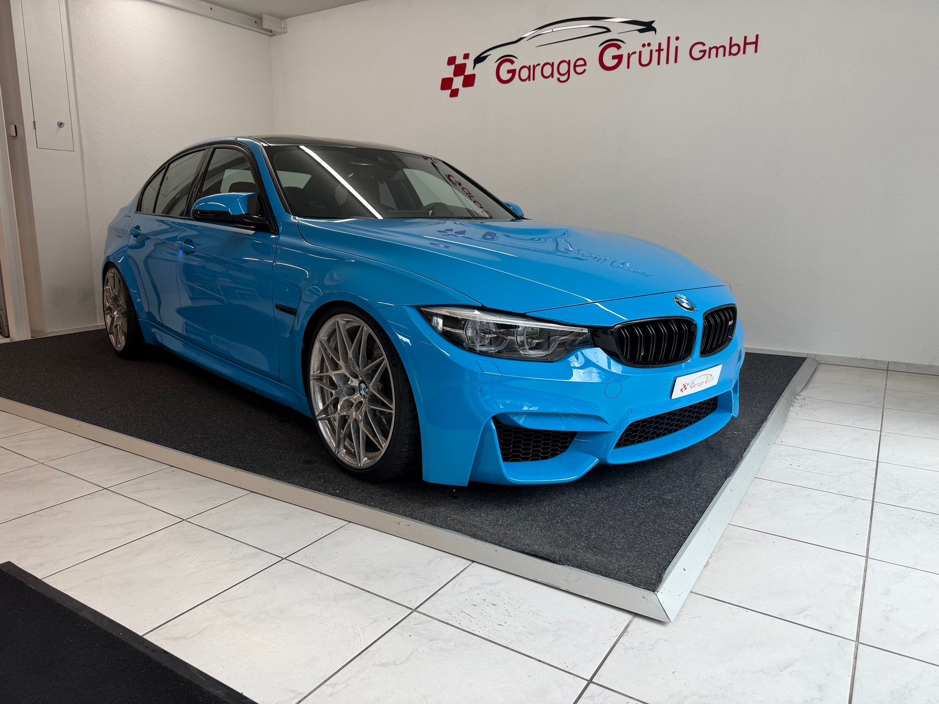 BMW M3 Competition Too Much Collektion