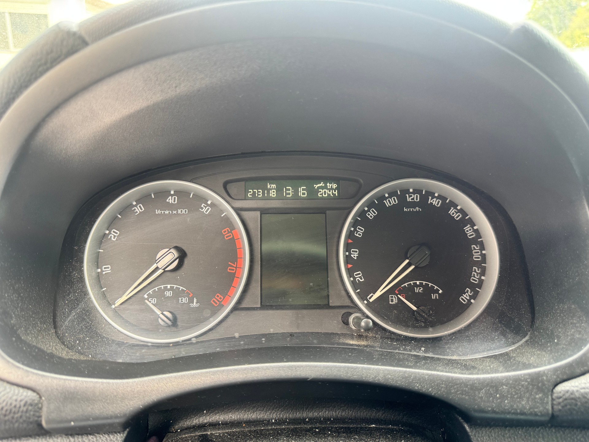 SKODA Fabia 1.6 Elegance-image-6