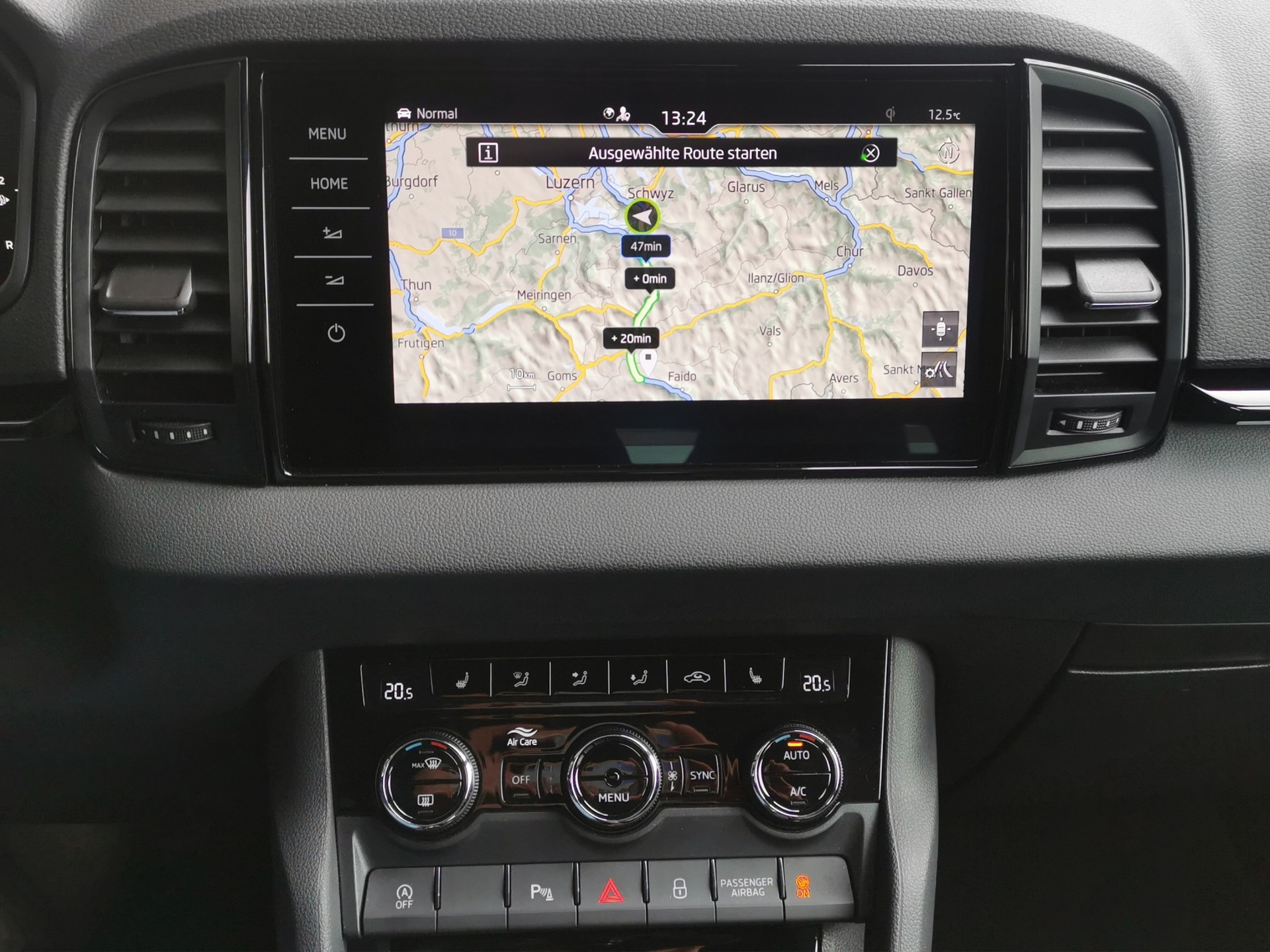 SKODA Karoq 2.0 TSI SportLine 4x4 DSG-image-18