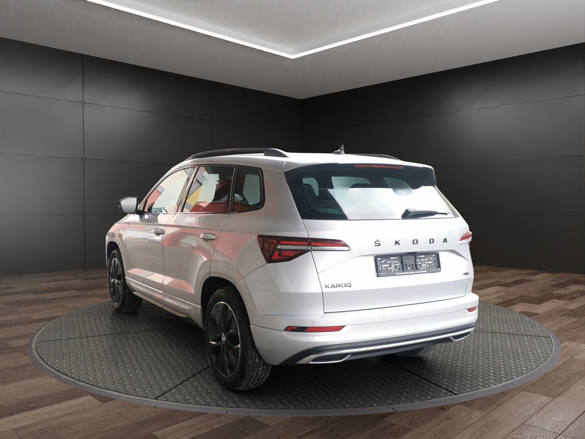 SKODA Karoq 2.0 TSI SportLine 4x4 DSG-image-6