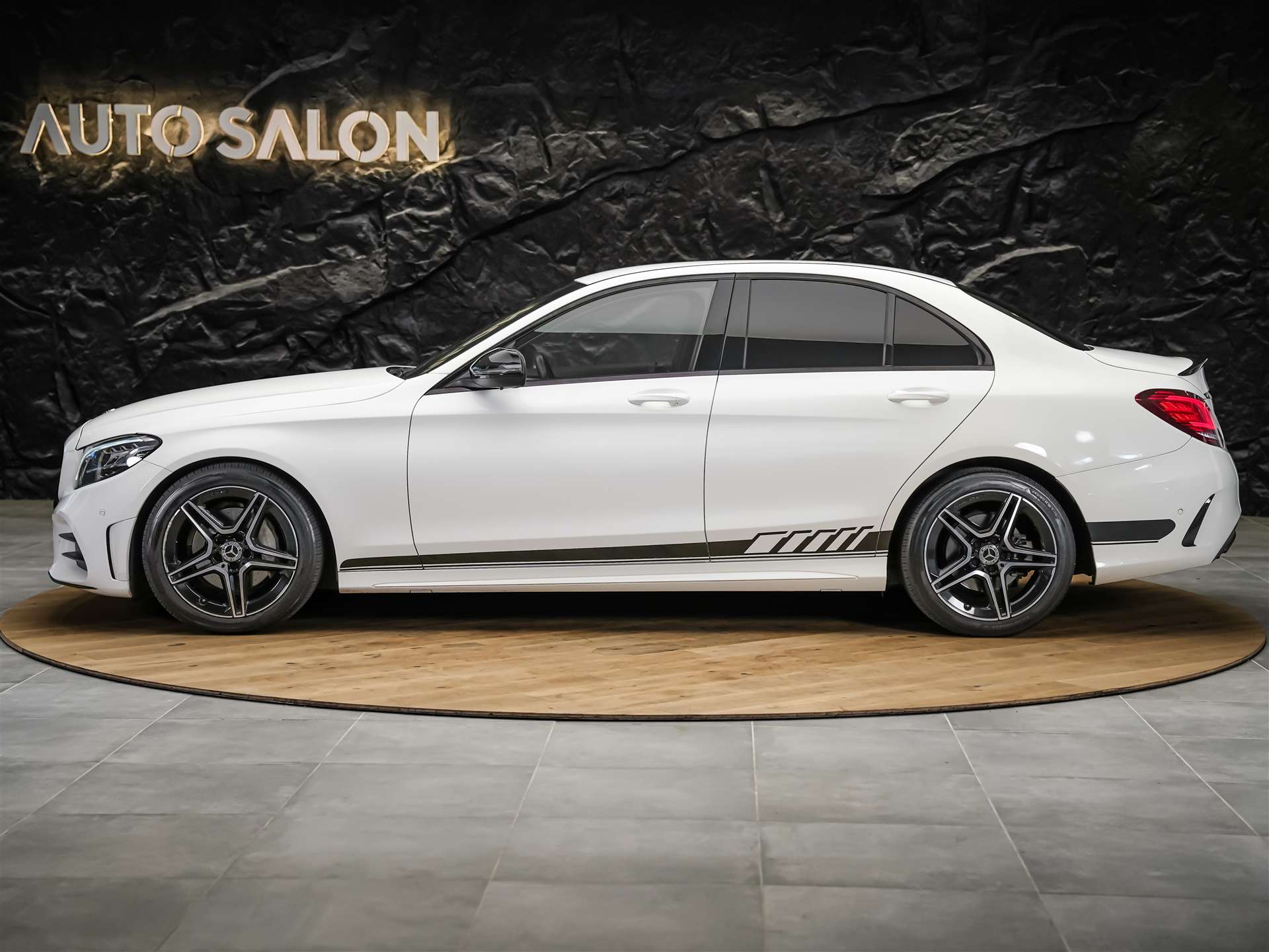 MERCEDES-BENZ C 200 AMG Line 9G-Tronic *Facelift*Sternenhimmel*LED Scheinwerfer*Assistenten*-showroom-element-1