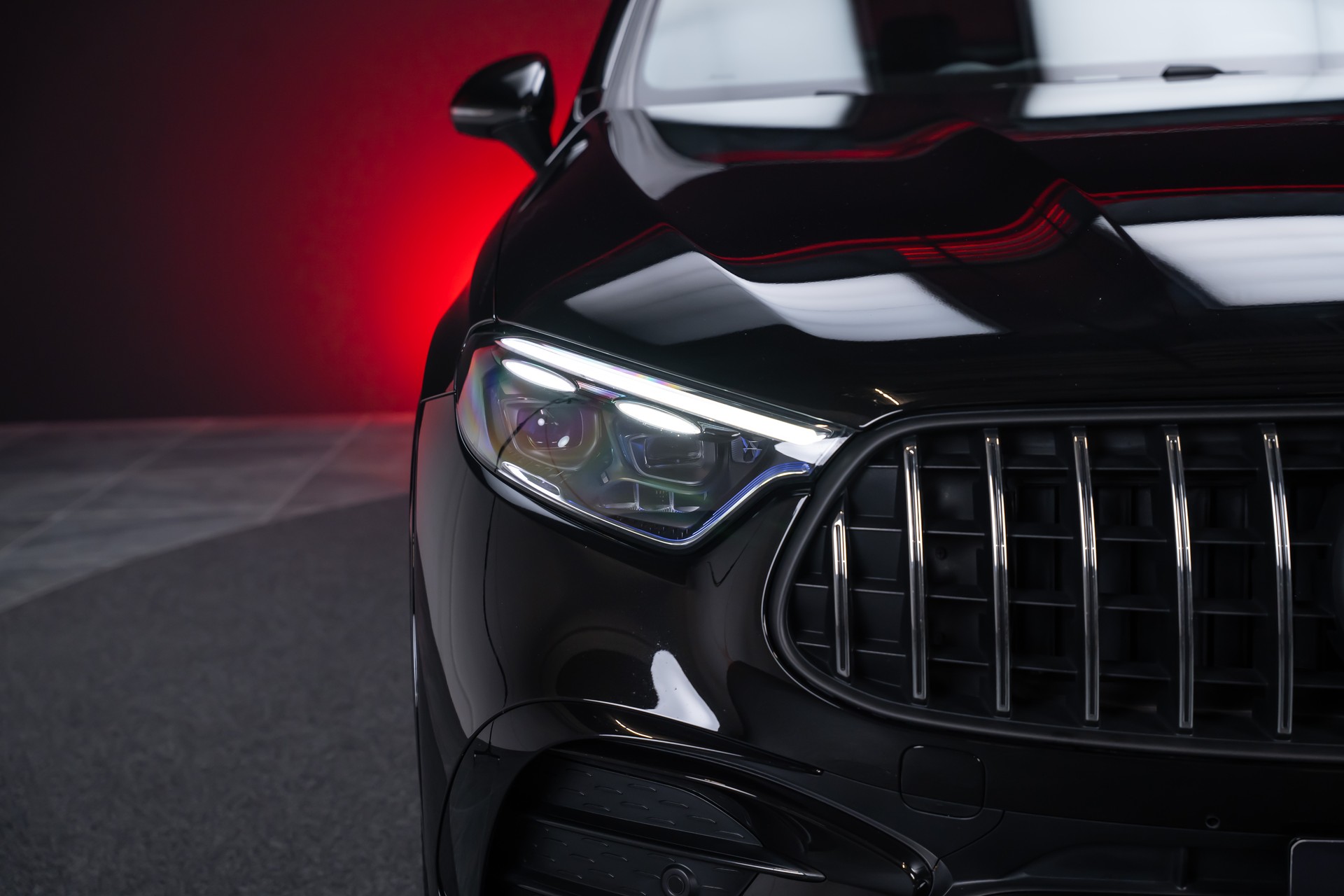 MERCEDES-BENZ GLC 43 AMG Executive Edition 4matic Coupé / Panorama-Schiebedach / Performance-Auspuff / 360° Kamera-showroom-element-2