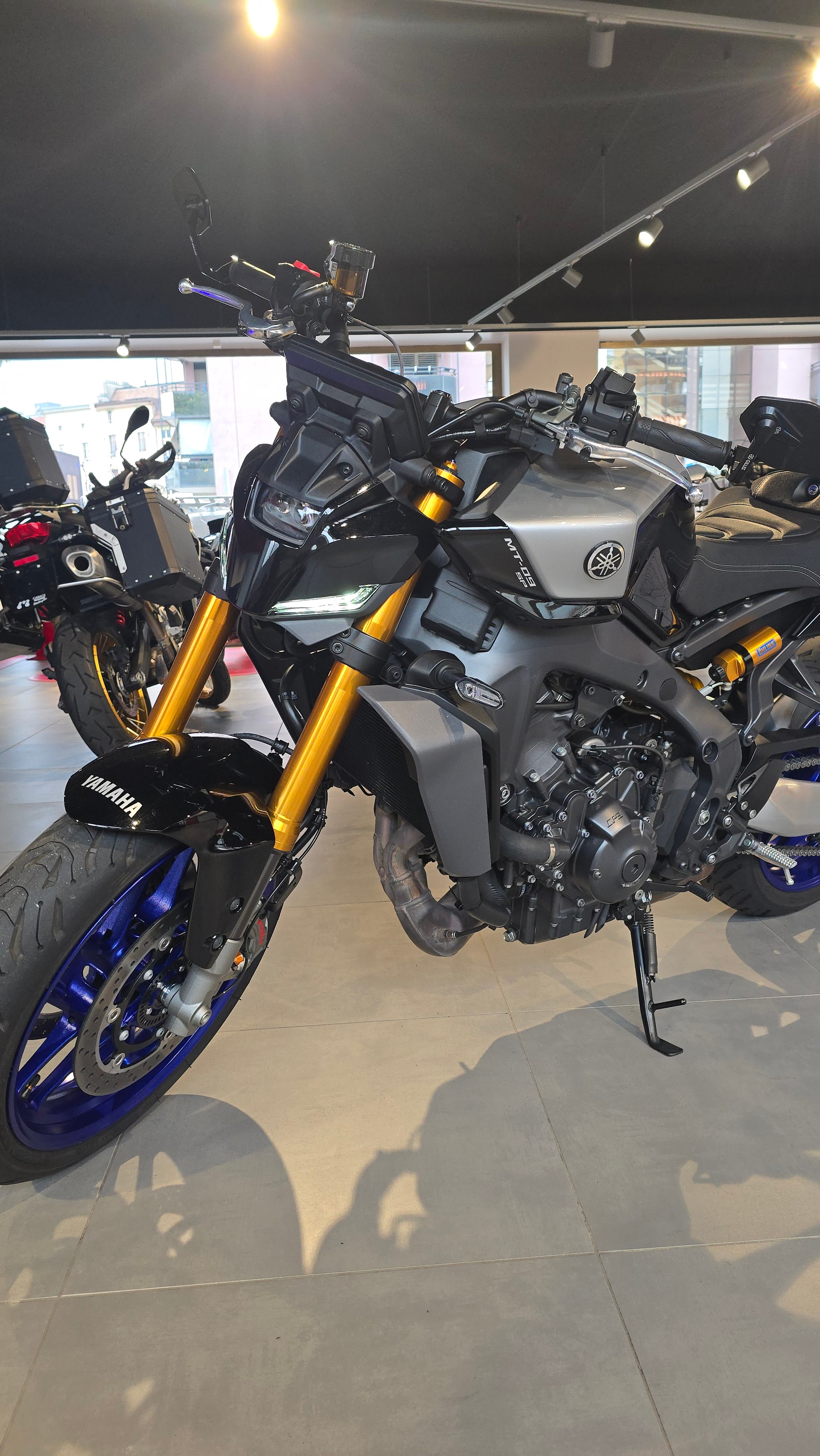YAMAHA MT-09 SP-image-1