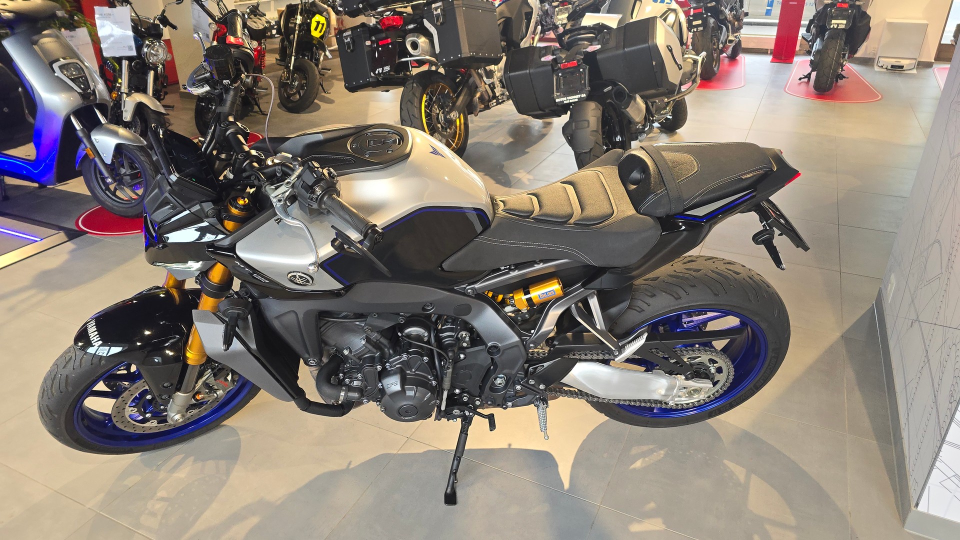 YAMAHA MT-09 SP-image-2