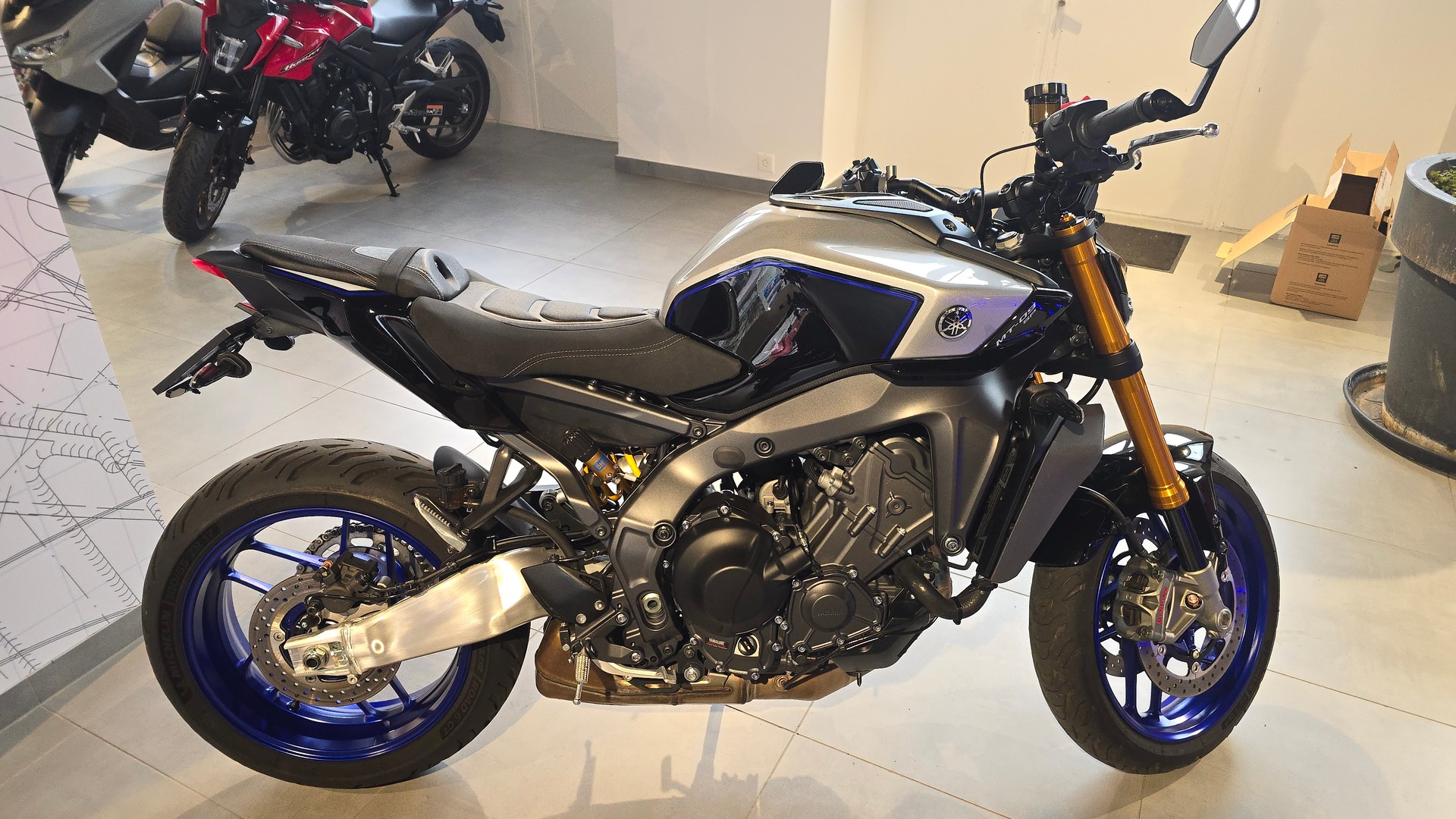 YAMAHA MT-09 SP-image-8