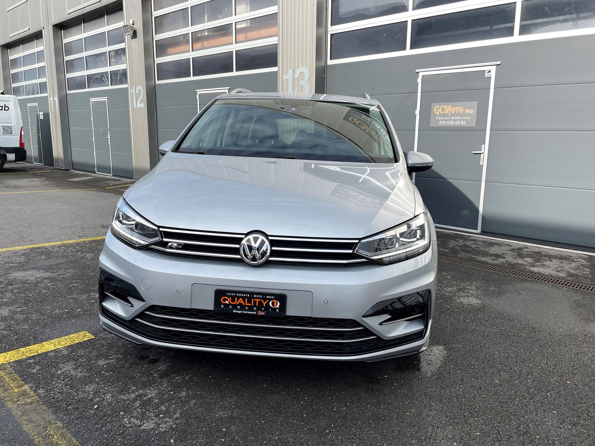 VW Touran 1.4 TSI BlueMotion Technology Sport DSG-image-1