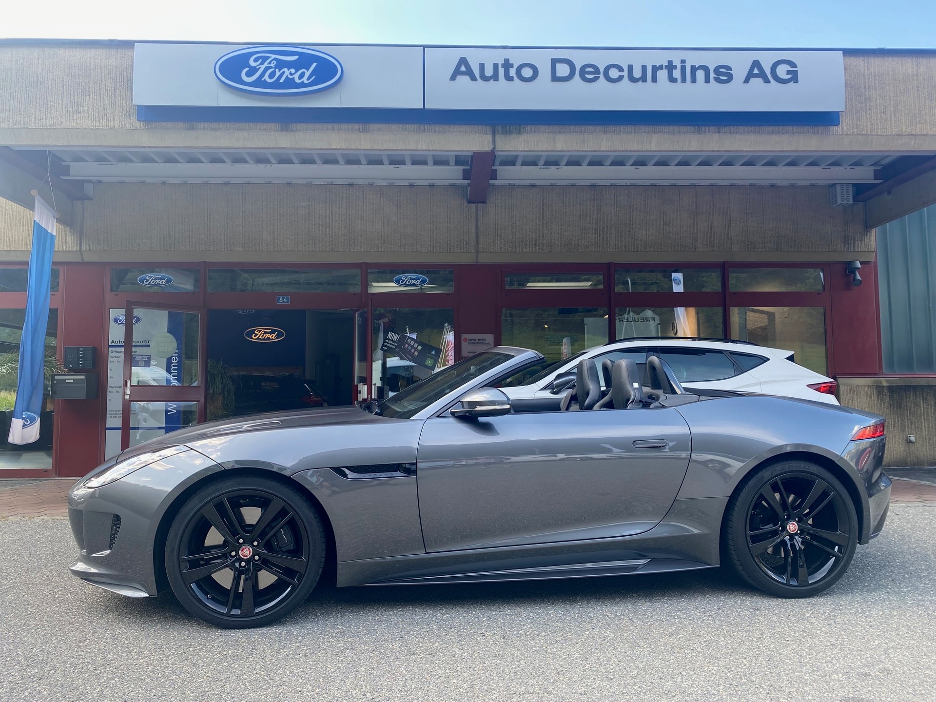 JAGUAR F-Type Convertible S 3.0 V6 S/C AWD-image-1