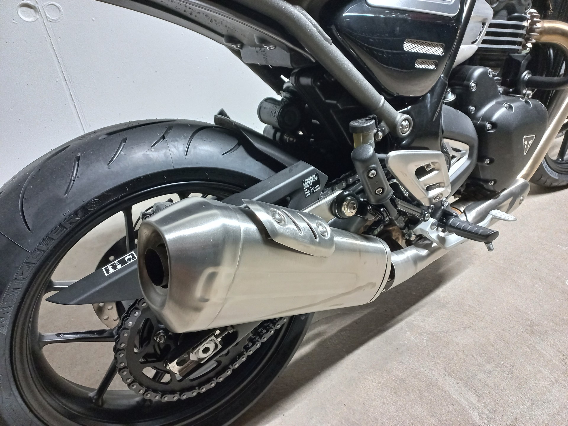 TRIUMPH Speed 400-image-8