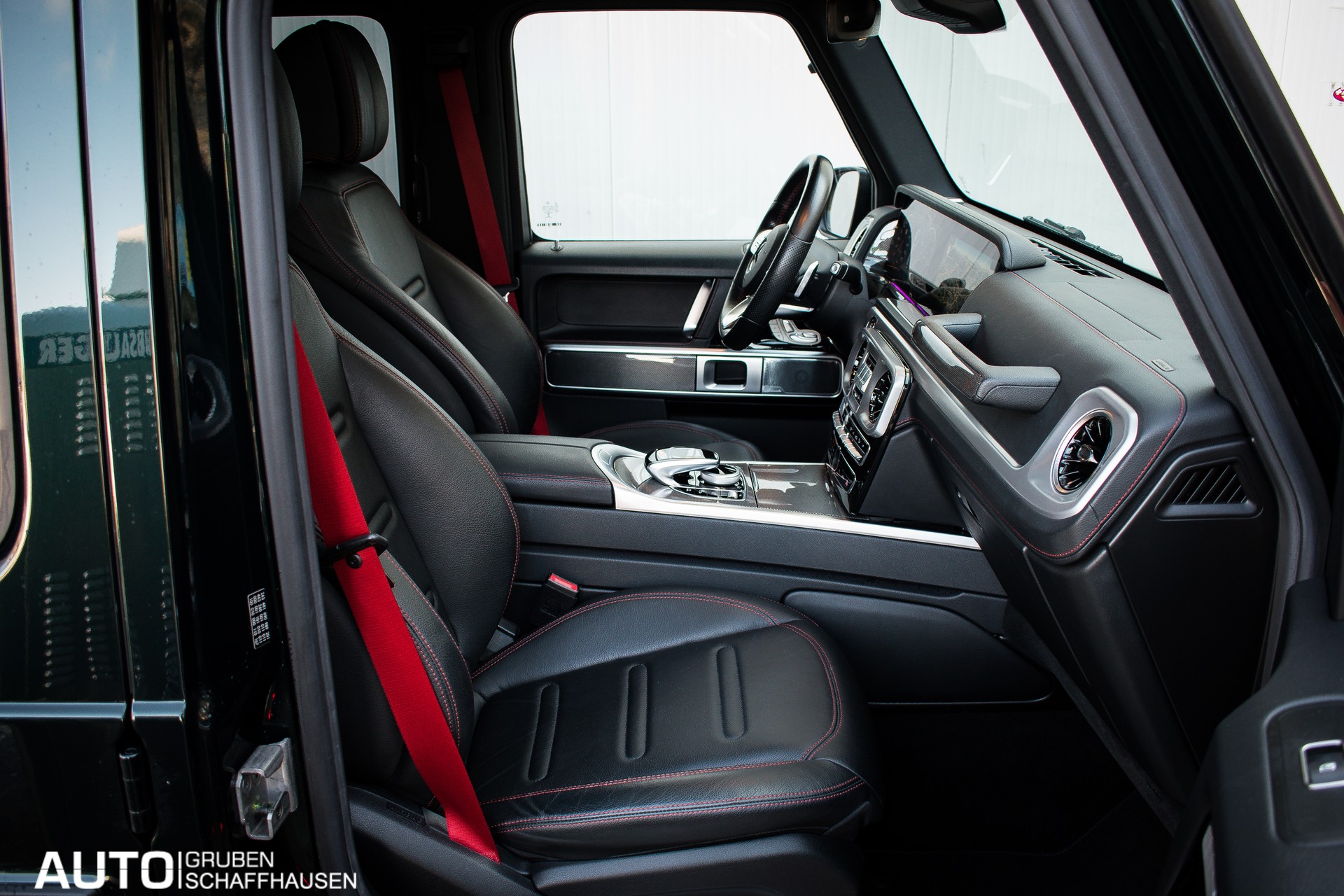 MERCEDES-BENZ G 500 AMG Line 9G-Tronic-image-11