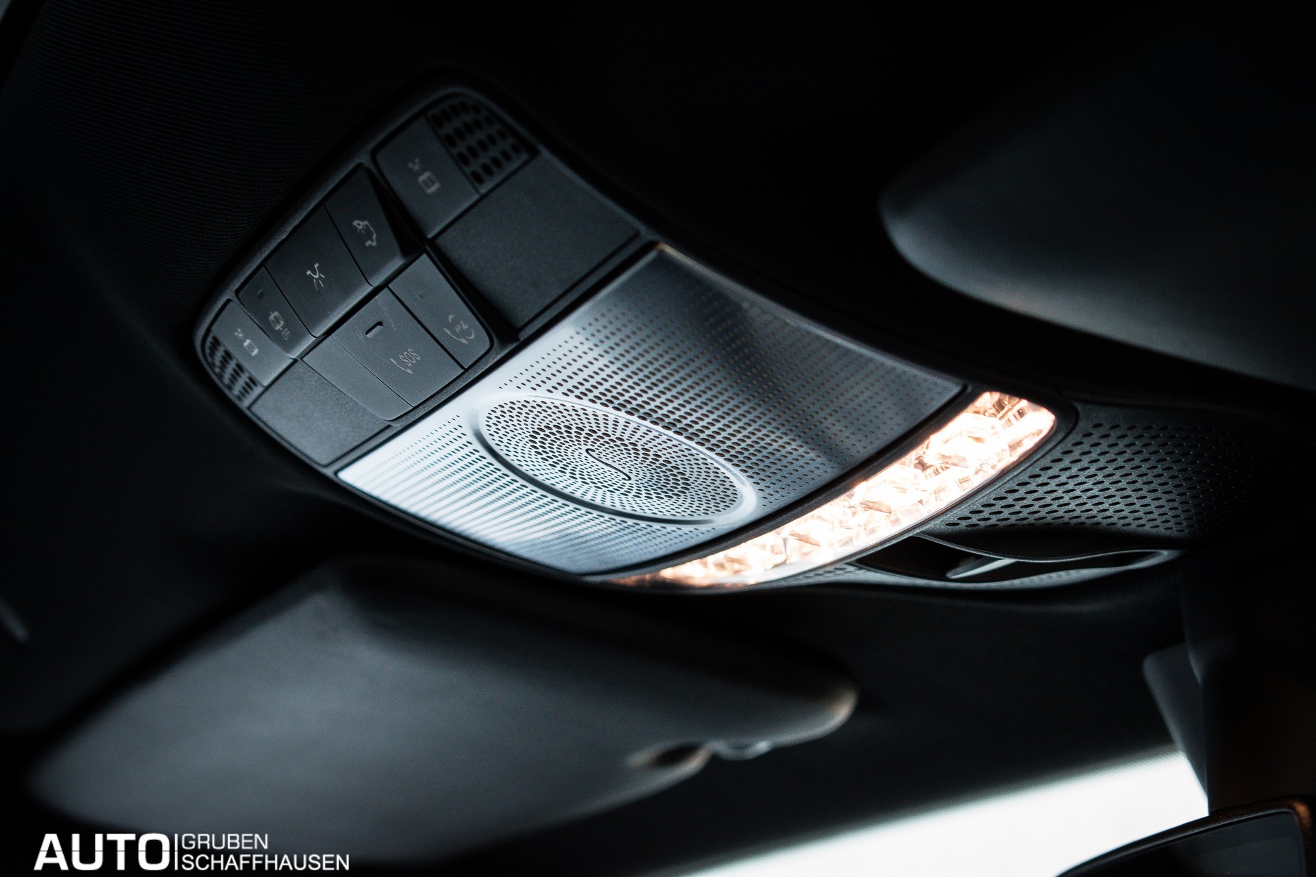 MERCEDES-BENZ G 500 AMG Line 9G-Tronic-image-18