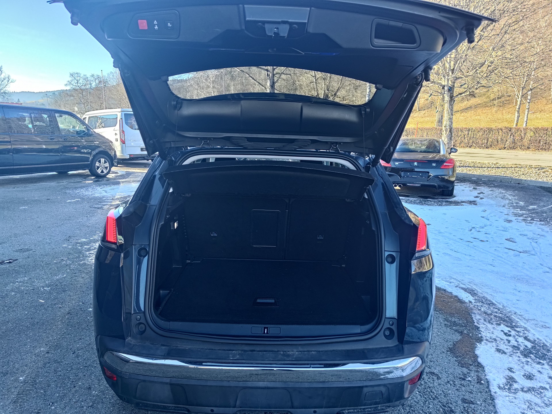 PEUGEOT 3008 1.6 THP Allure EAT-image-6