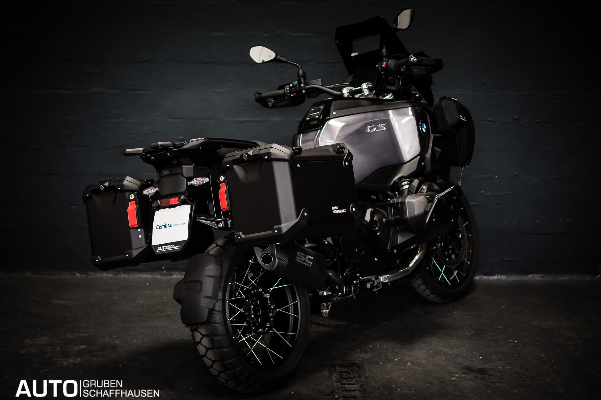 BMW R 1300 GS Adventure Quad Black-image-6