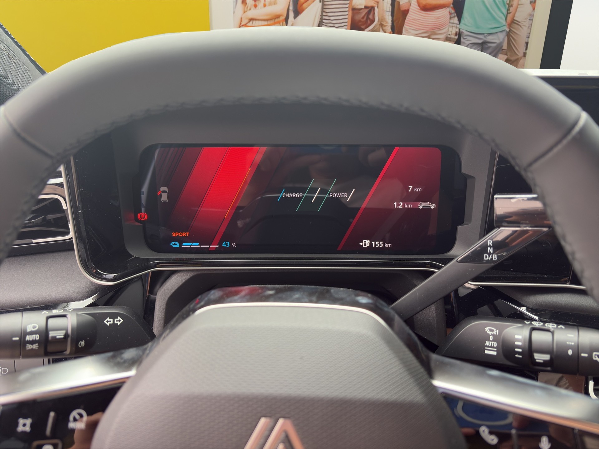 RENAULT R5 E-Tech Comfort Range 52 kWh Iconic Five-image-11