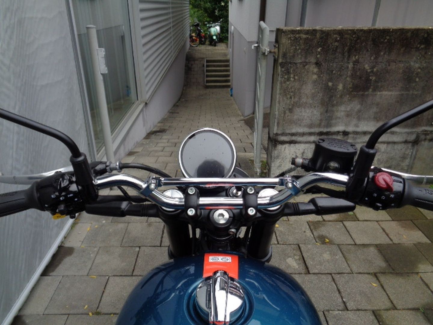 ROYAL ENFIELD BEAR 650-image-9