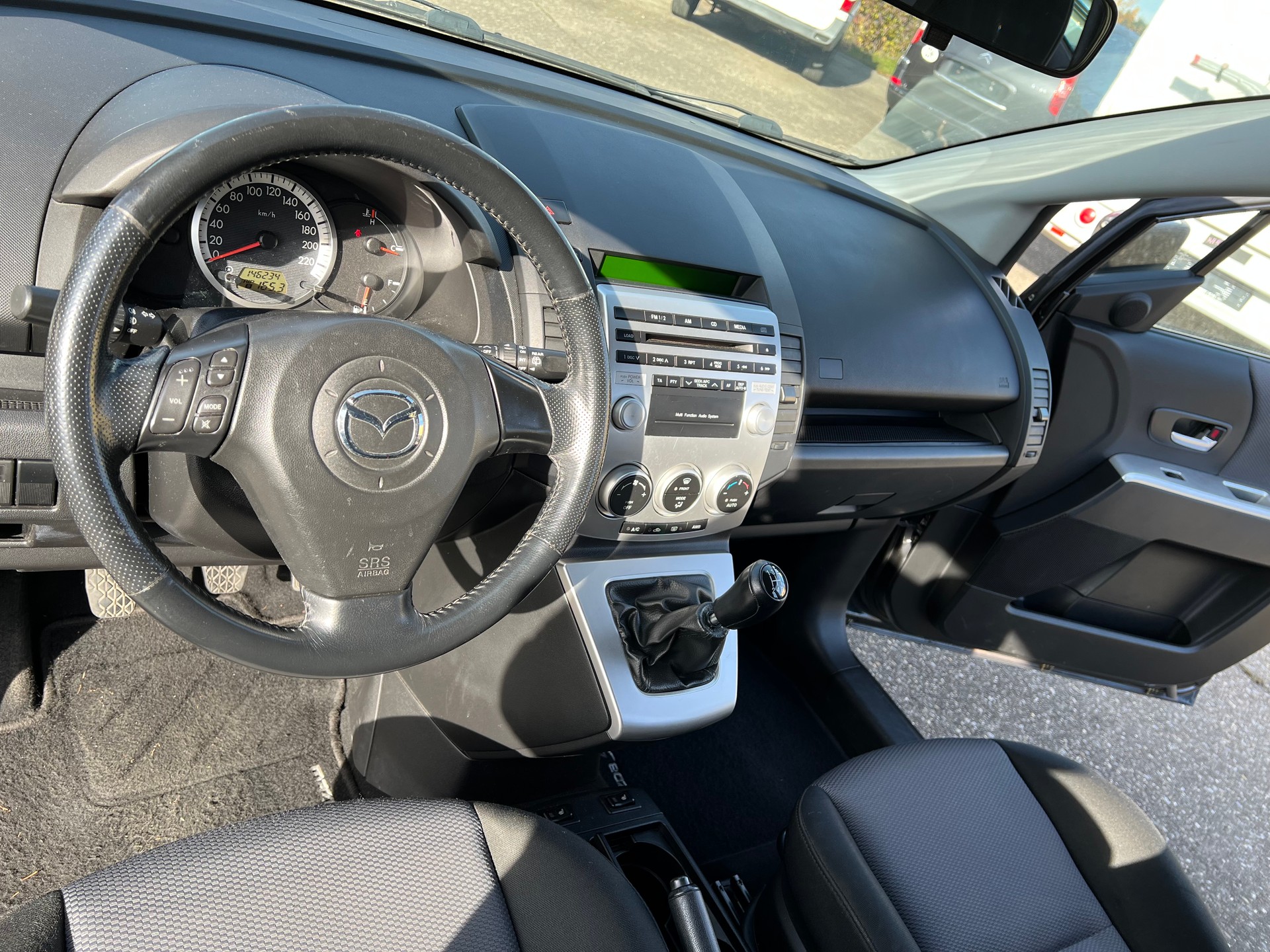MAZDA 5 2.0 16V Confort-image-5