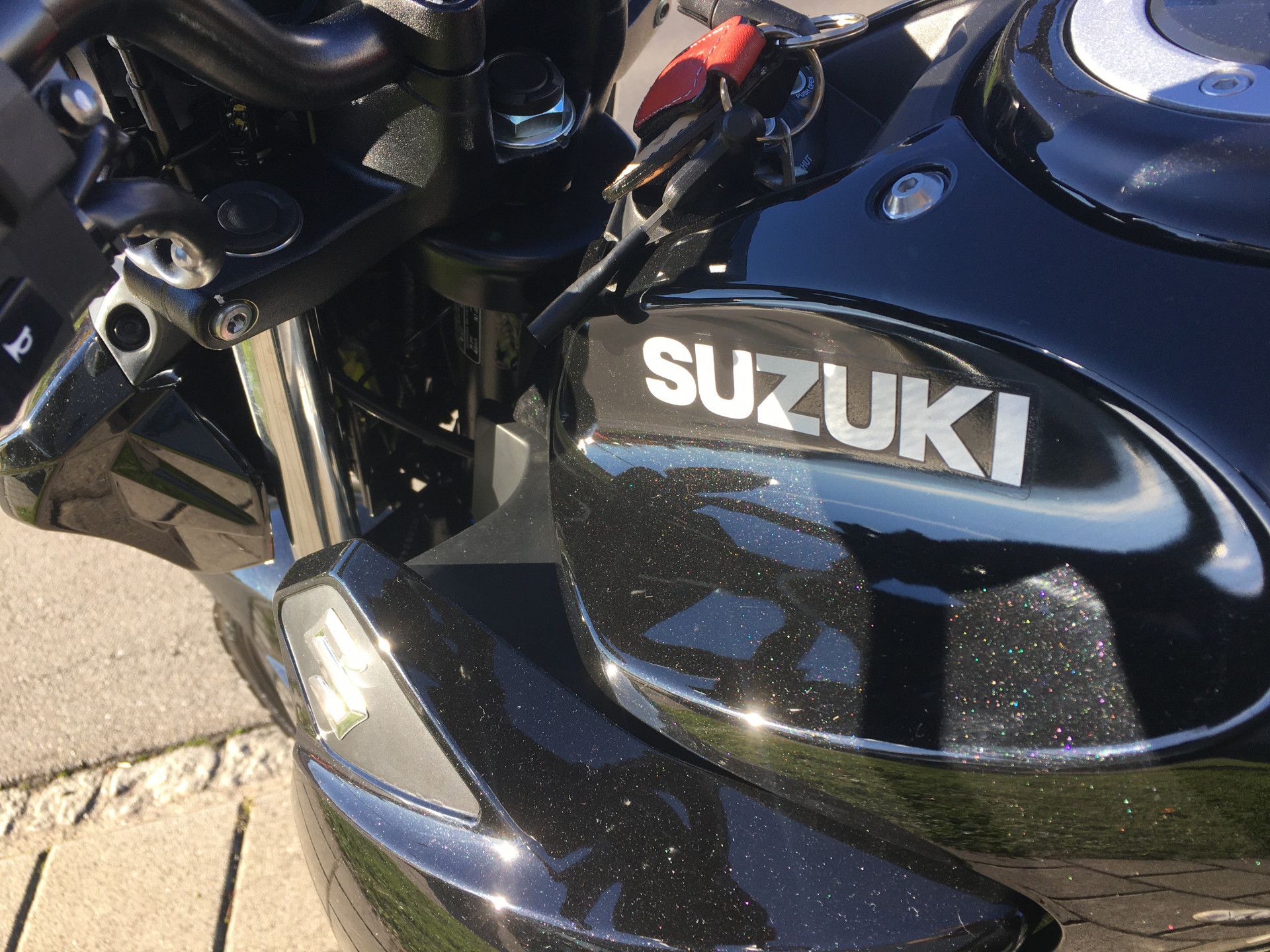 SUZUKI GSX-S 125-image-3