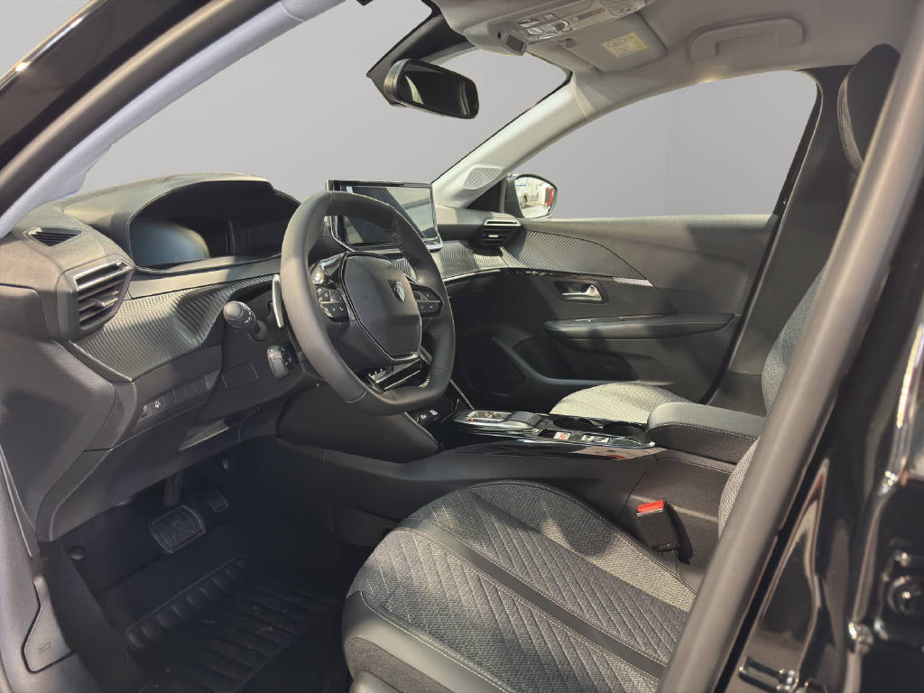 PEUGEOT 208 1.2 Hybrid Allure Premium-image-7
