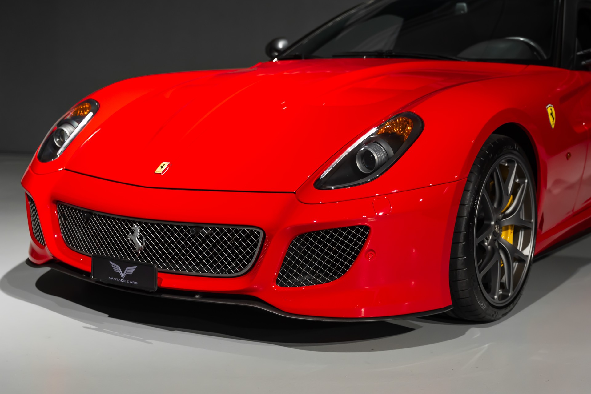 FERRARI 599 GTO-showroom-element-3
