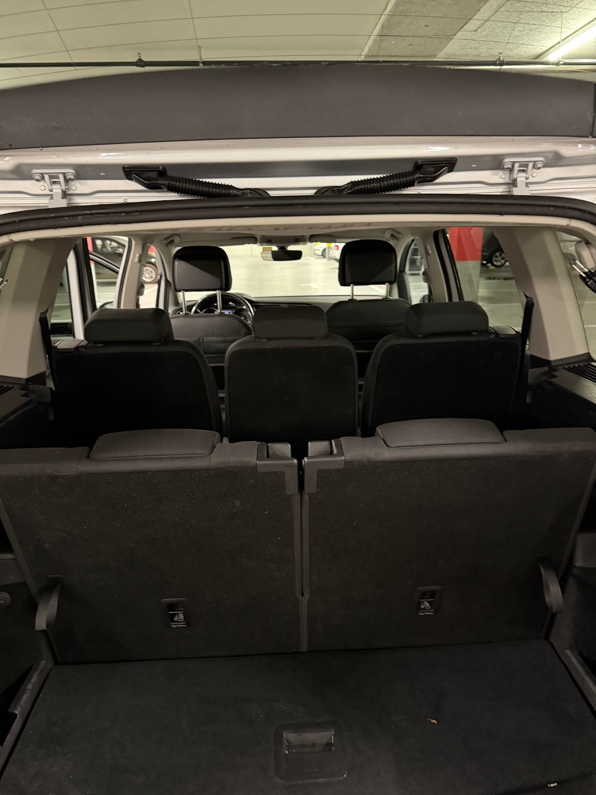 VW Touran 1.6?TDI 7 place-image-14