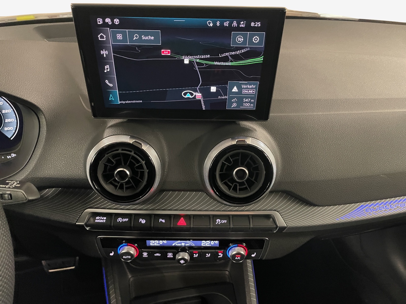 AUDI SQ2 TFSI quattro S-tronic-image-14