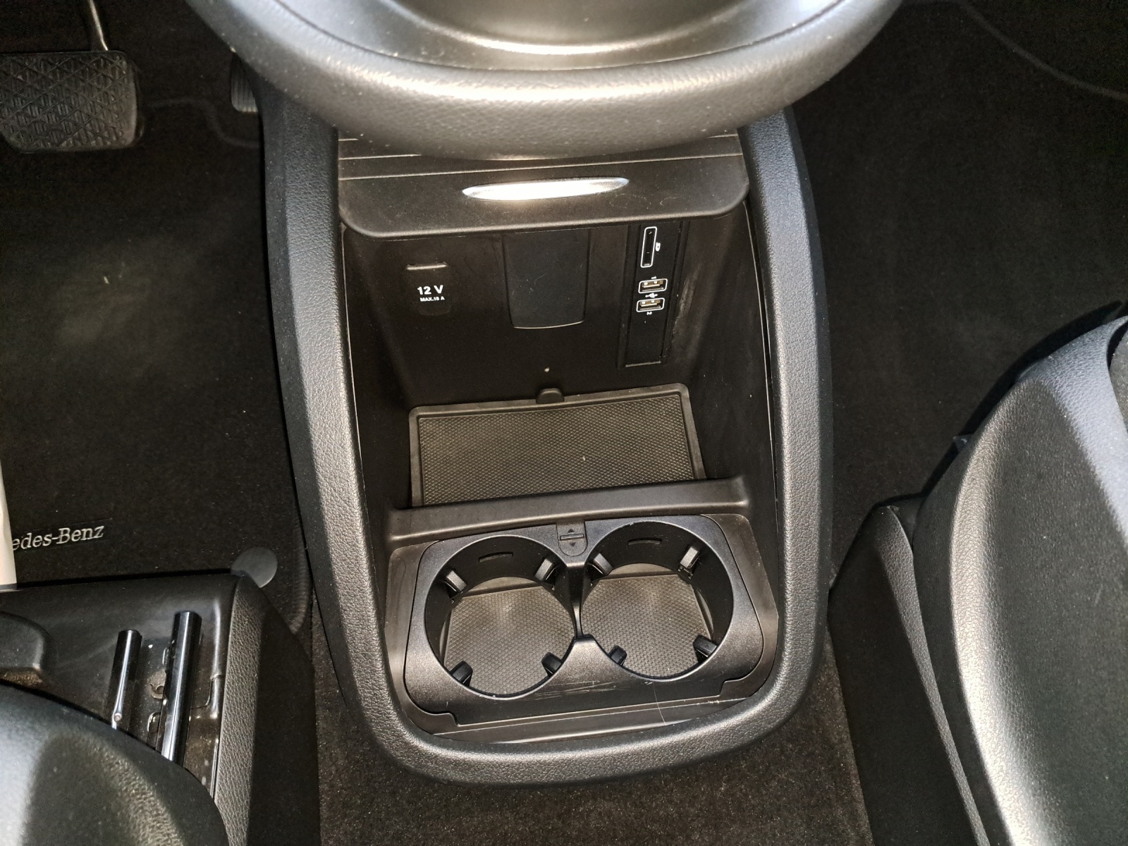MERCEDES-BENZ V-Klasse V447 Van V 220 d kurz-image-24