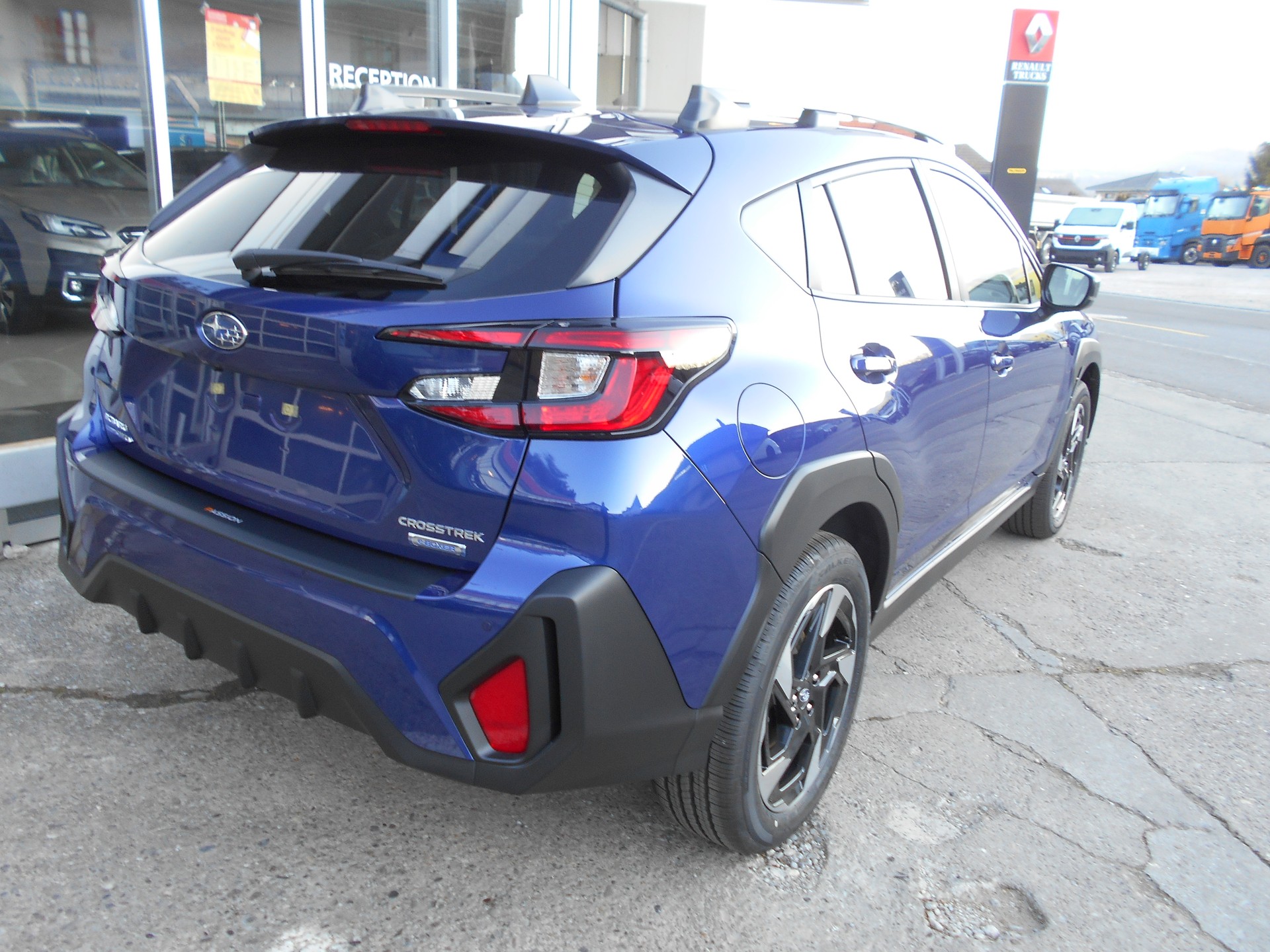 SUBARU Crosstrek 2.0 e-Boxer Passion AWD Lineartronic-image-5