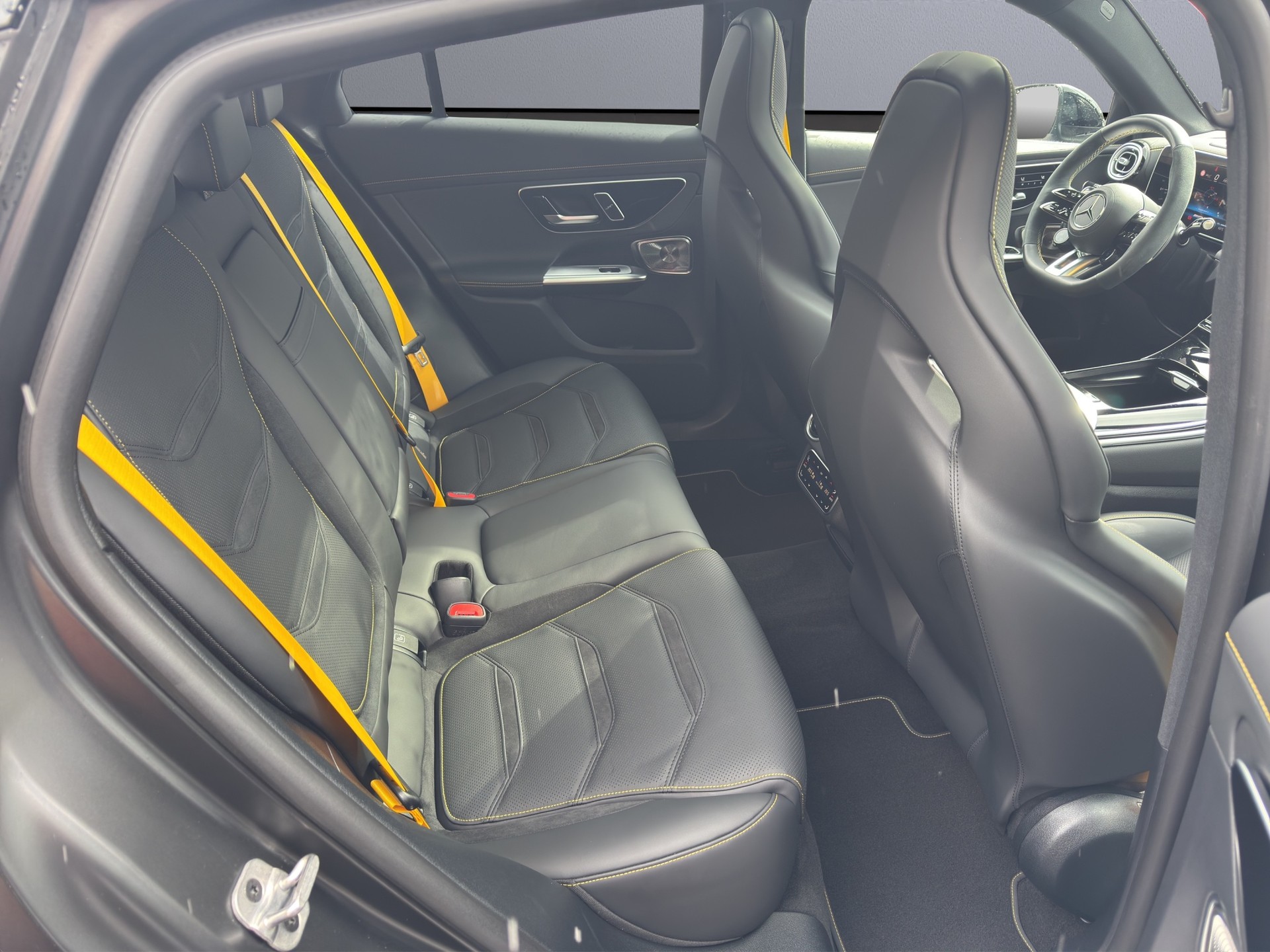 MERCEDES-BENZ GLC Coupé 63 S e AMG Executive Edition 1 4Matic 9G-Tronic-image-15