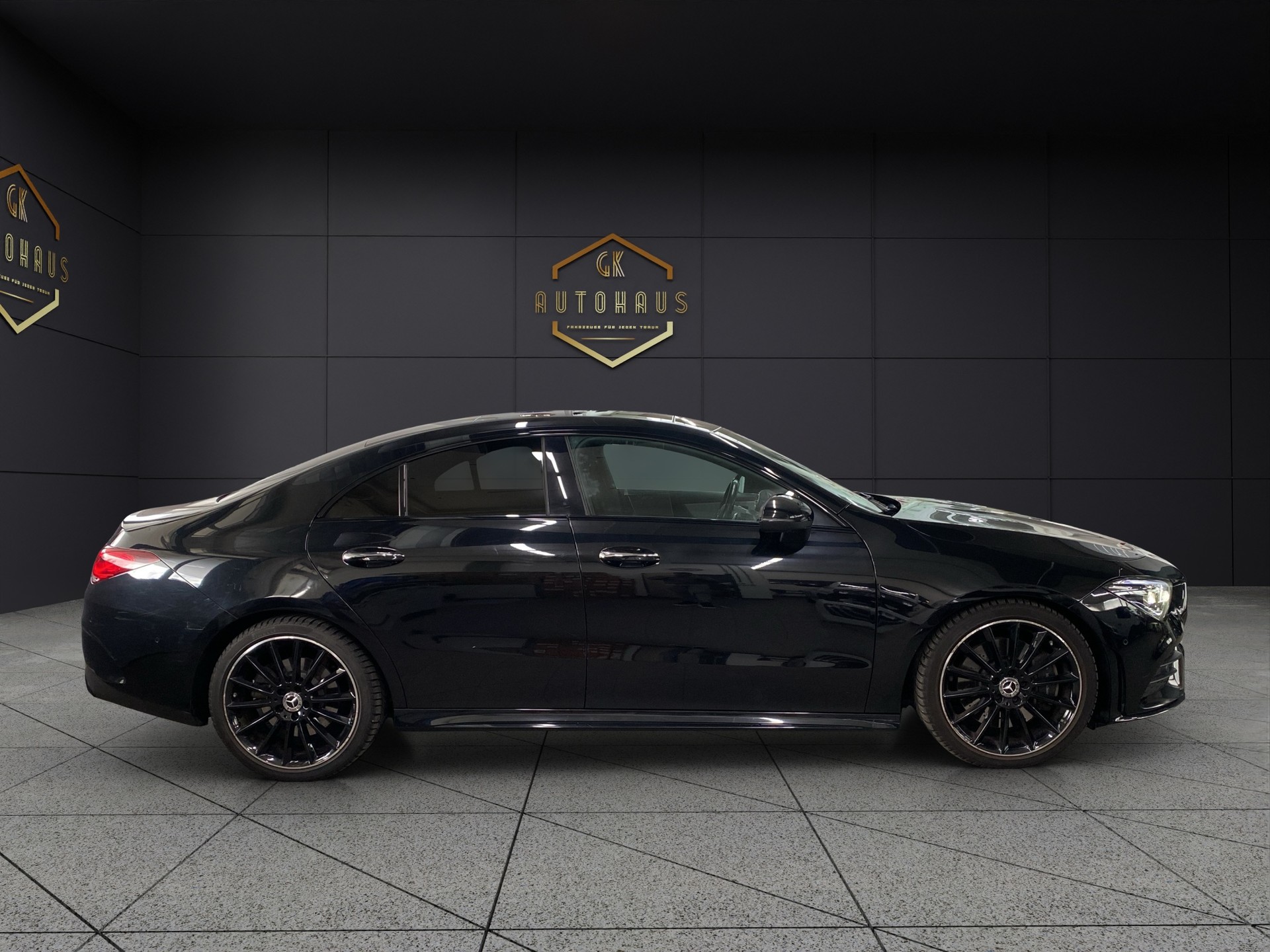 MERCEDES-BENZ CLA 250 4Matic AMG Line 7G-DCT-image-6