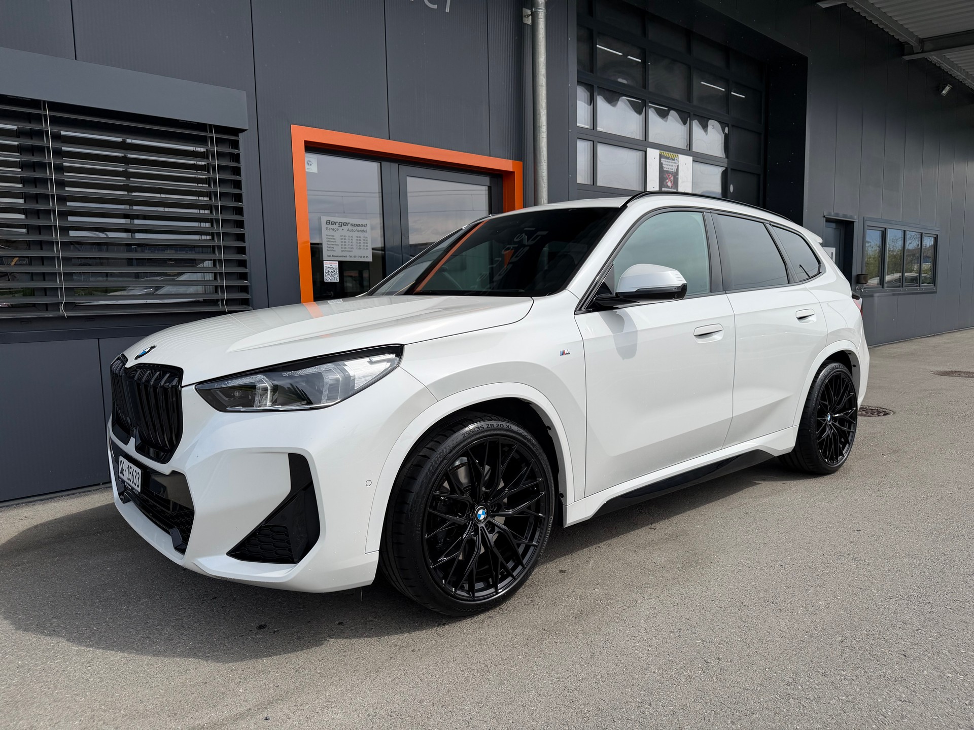 BMW X1 xDrive 23i 48V M Sport