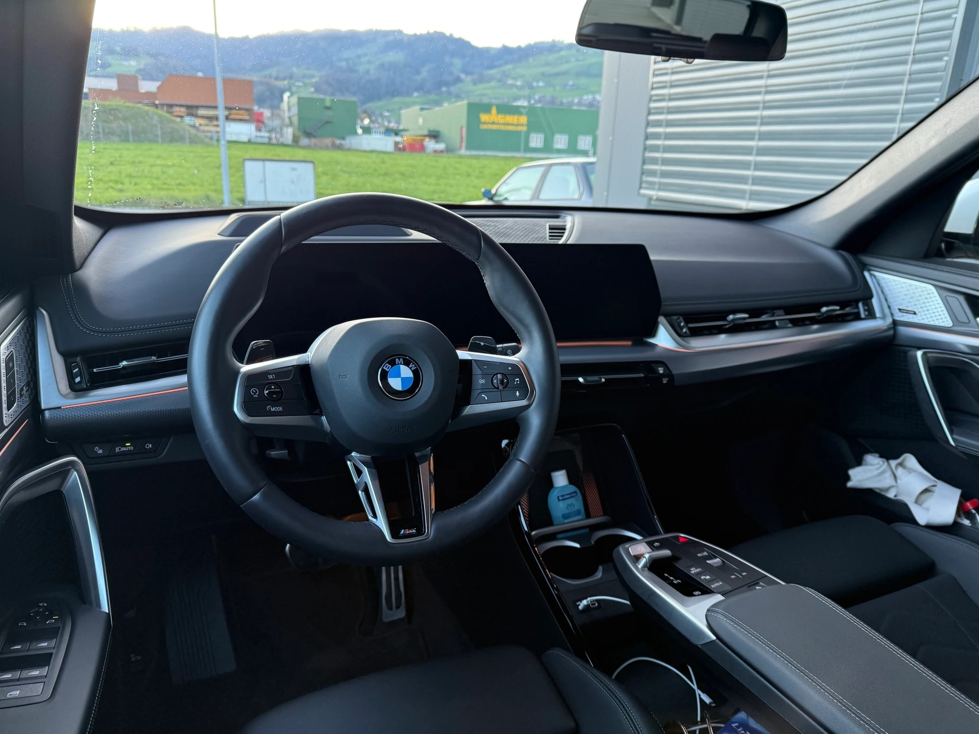 BMW X1 xDrive 23i 48V M Sport-image-6