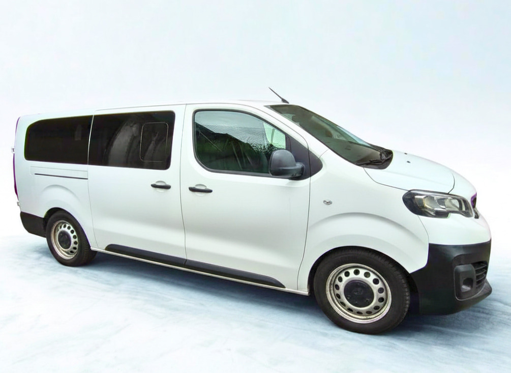 PEUGEOT Expert Traveller 2.0 BlueHDi Lang EAT