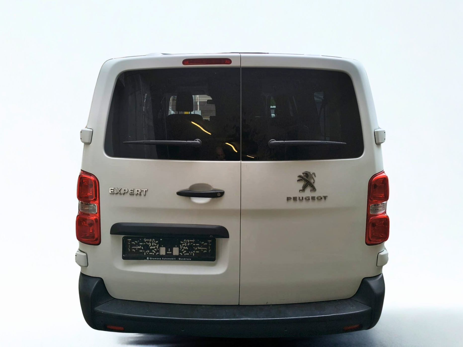 PEUGEOT Expert Traveller 2.0 BlueHDi Lang EAT-image-3