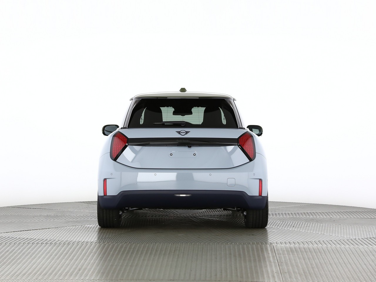 MINI Cooper SE-showroom-element-3
