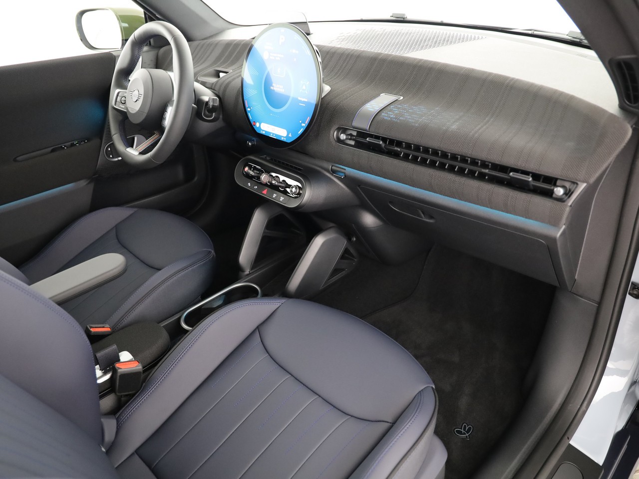 MINI Cooper SE-image-13