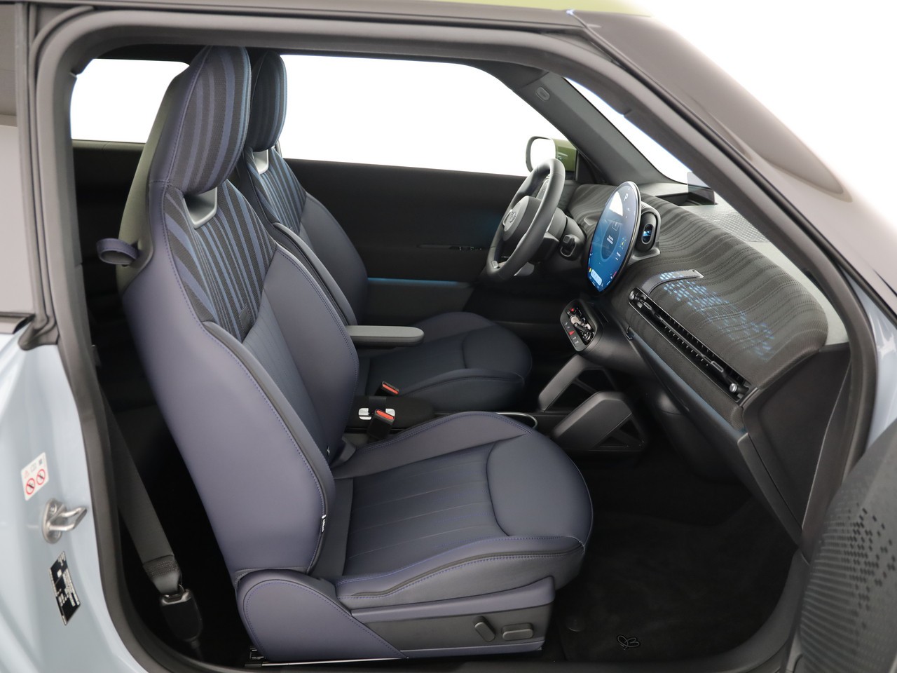 MINI Cooper SE-image-12