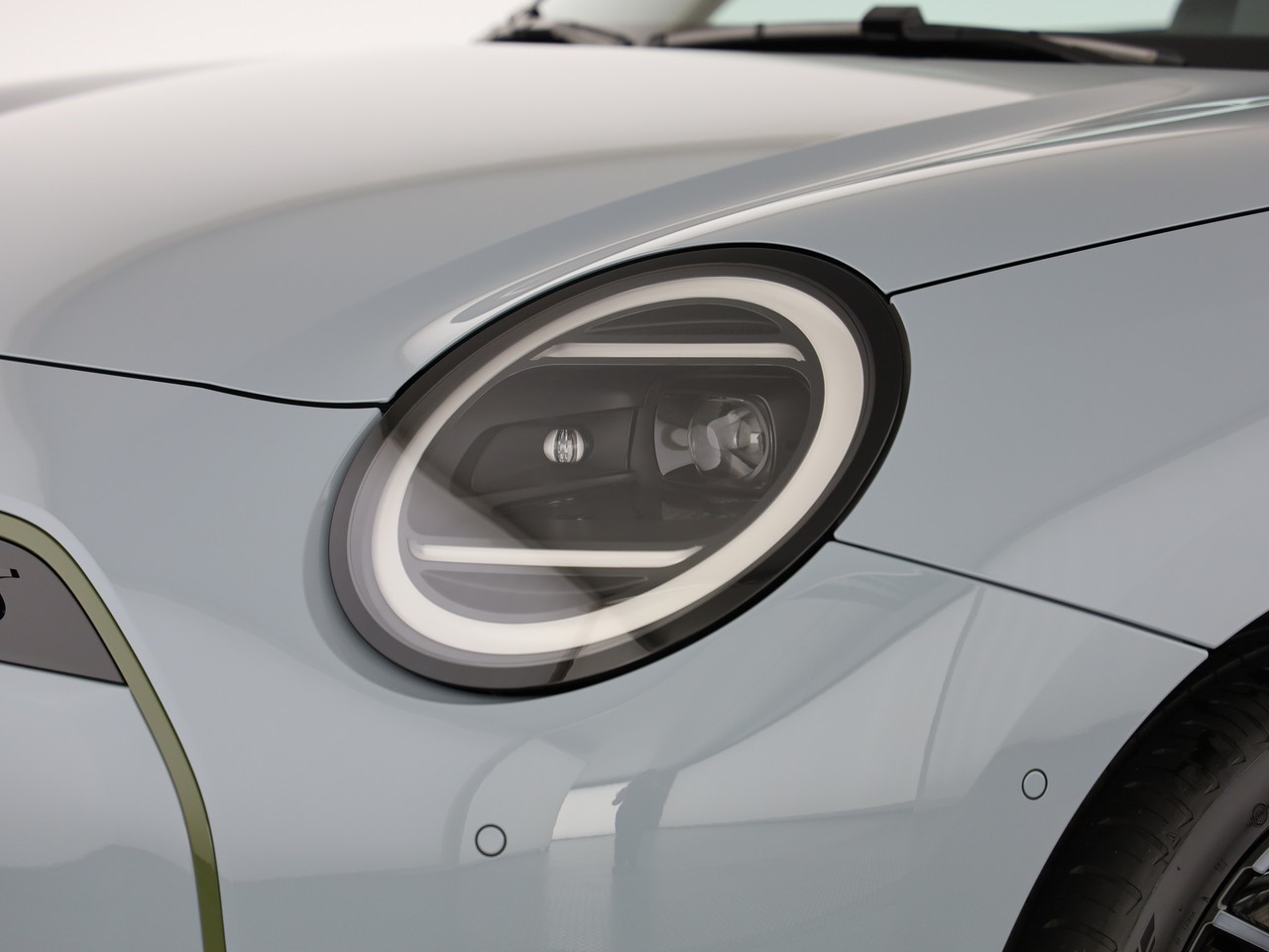 MINI Cooper SE-image-5