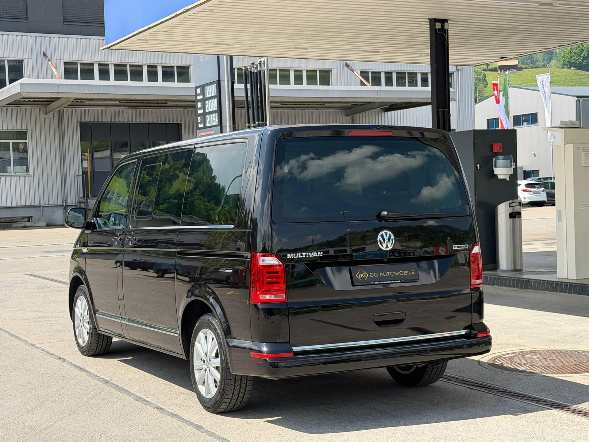 VW T6 Multivan 2.0 Bi-TDI Highline 4Motion DSG *CH-Fahrzeug**7-Plätzer**Bremsen Vo.&Hi. Komplett Neu**Ab Service**Ab MFK*-image-4