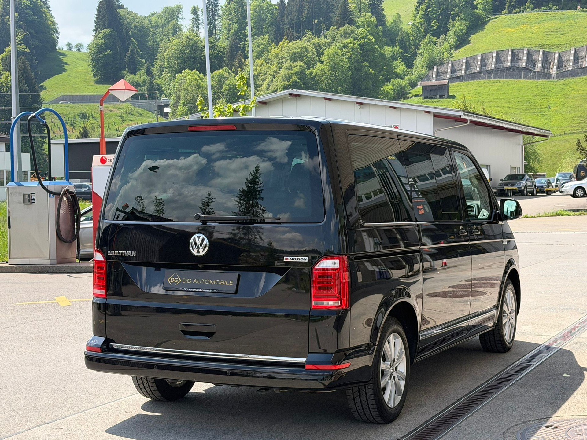 VW T6 Multivan 2.0 Bi-TDI Highline 4Motion DSG *CH-Fahrzeug**7-Plätzer**Bremsen Vo.&Hi. Komplett Neu**Ab Service**Ab MFK*-image-5