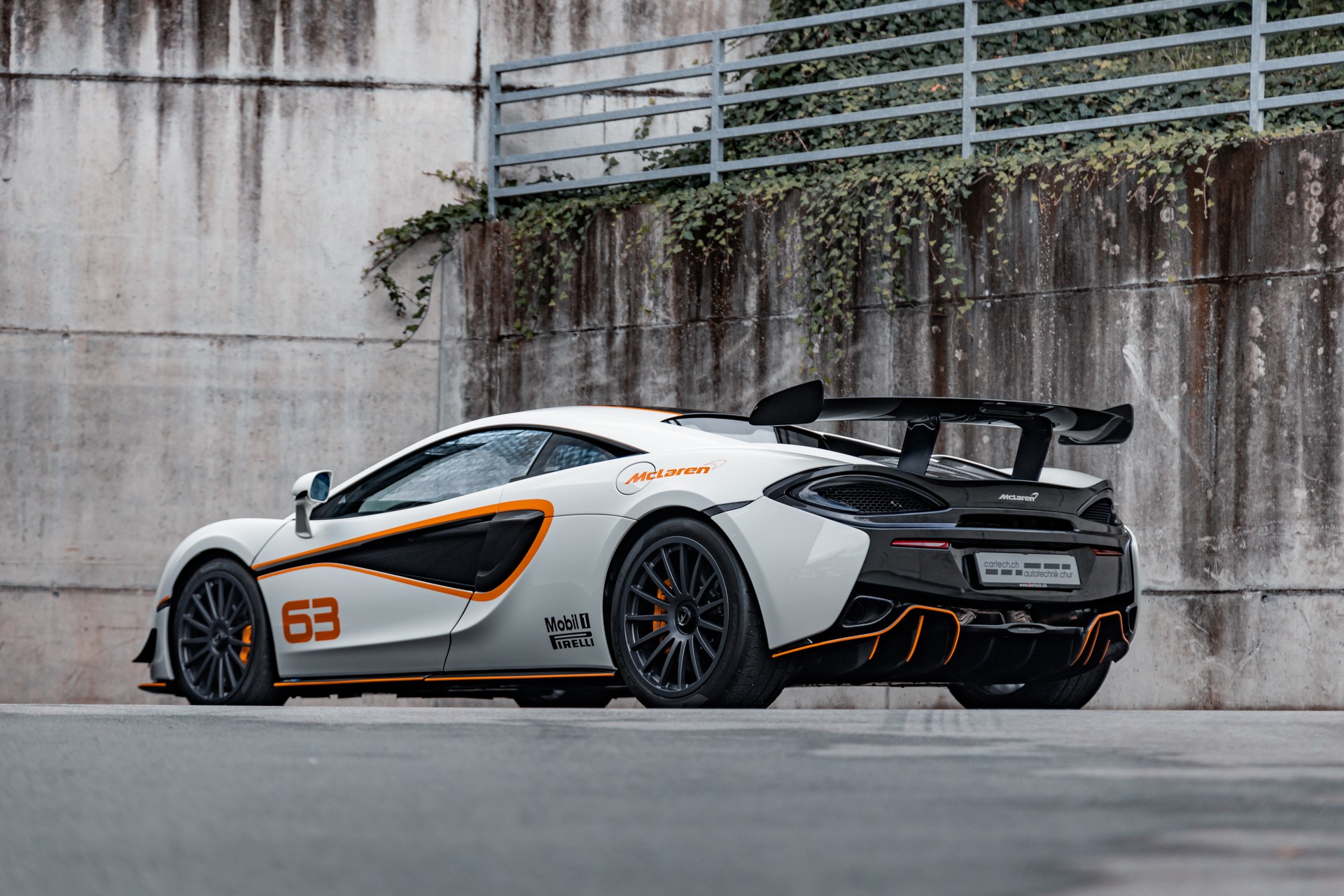 McLAREN 620R 1of225-image-25