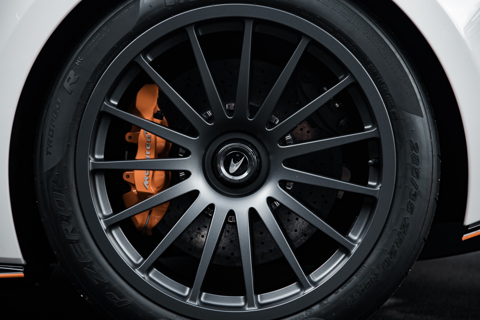McLAREN 620R 1of225-image-22